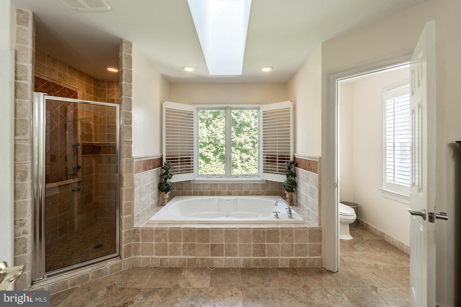 MCAULEY PARK - Residential