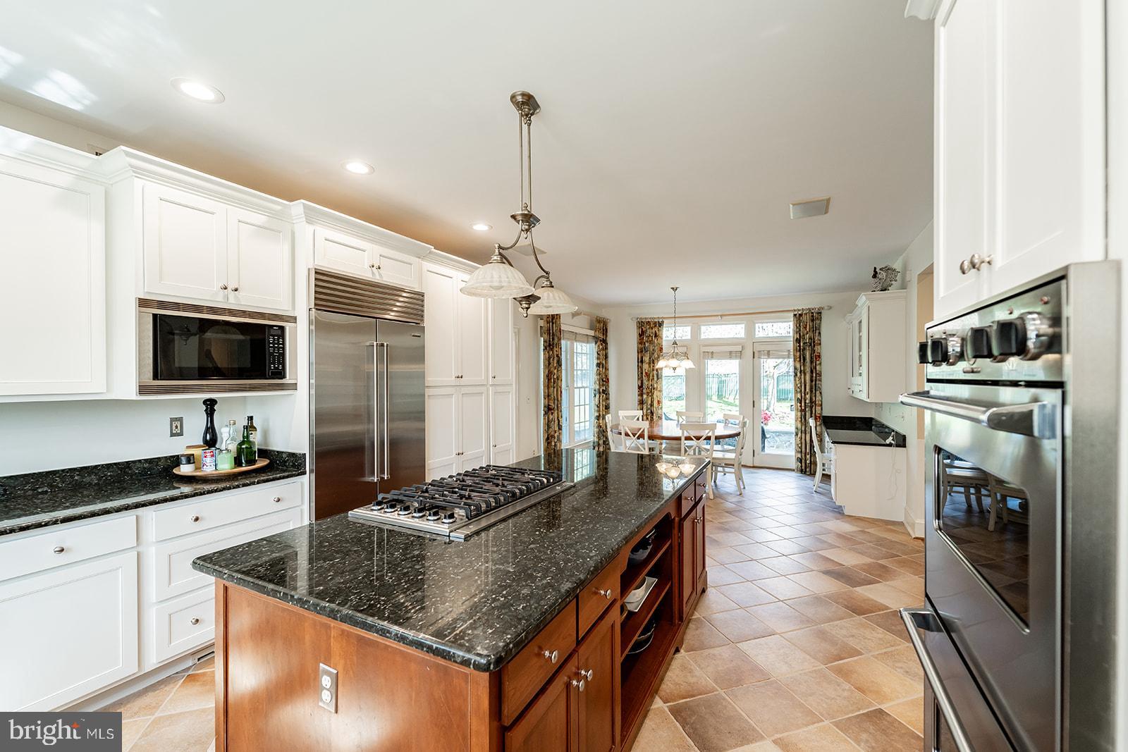 MCAULEY PARK - Residential