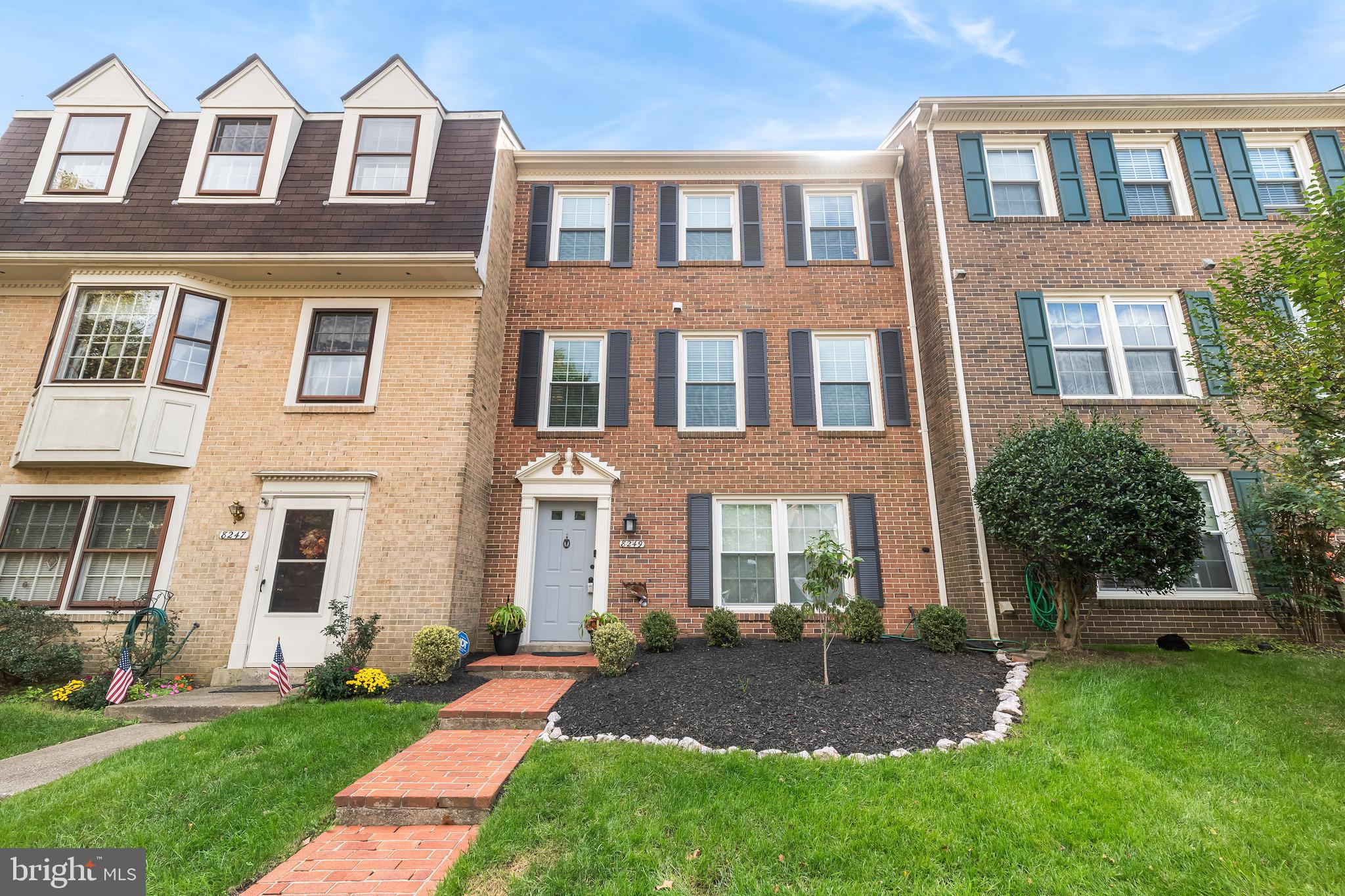 BRIARY FARMS TOWNHOMES - Residential