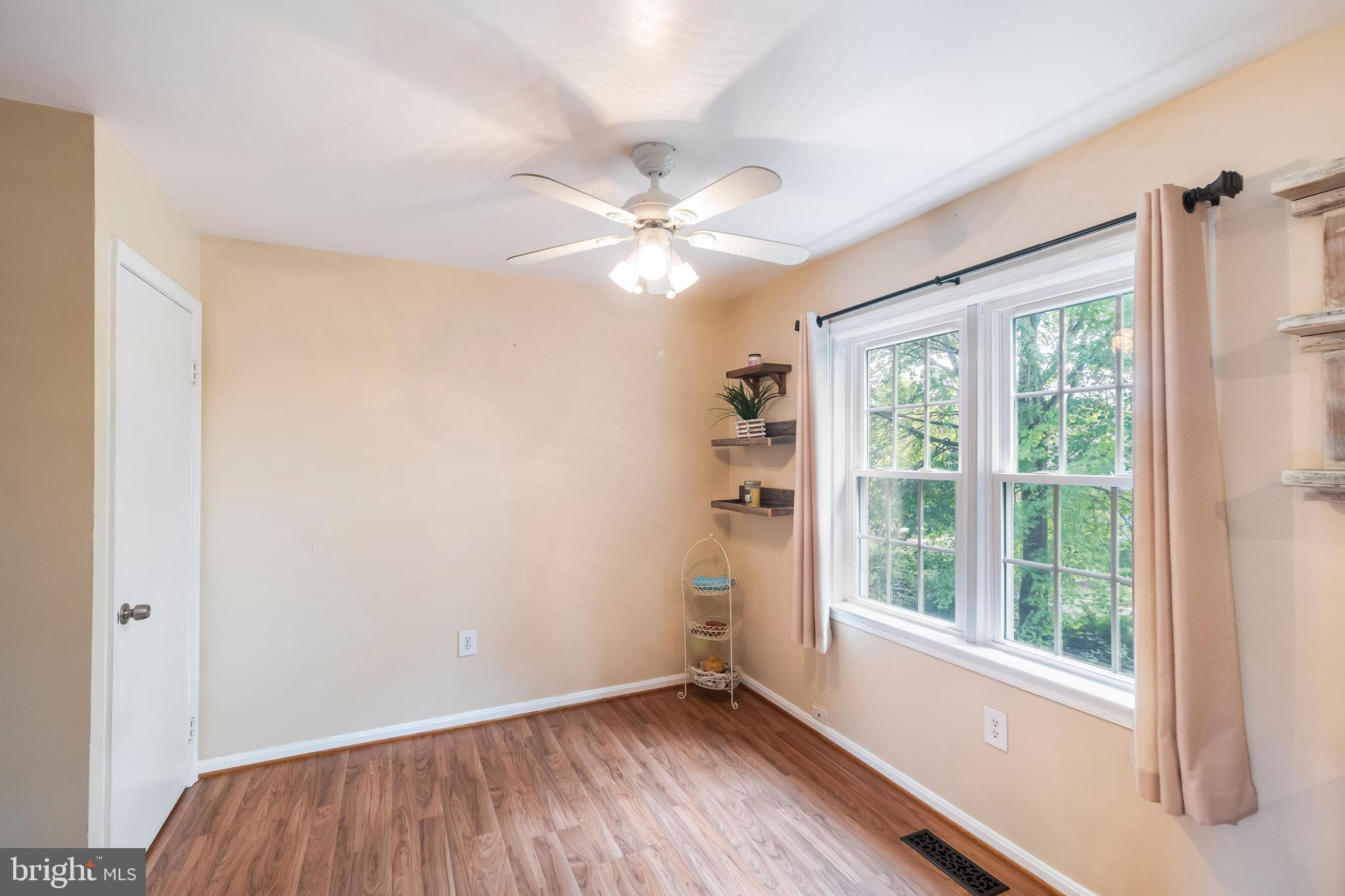 BRIARY FARMS TOWNHOMES - Residential