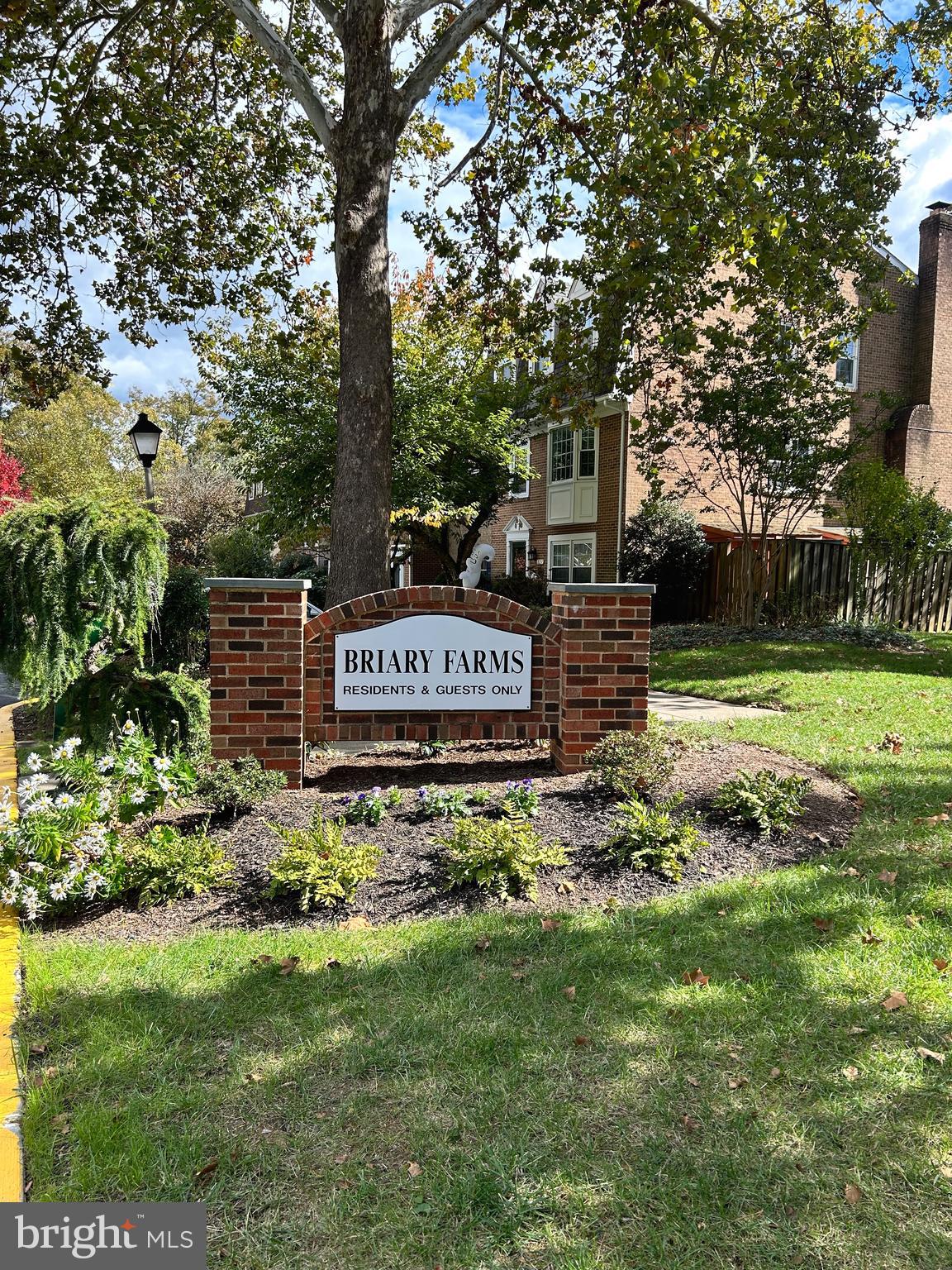 BRIARY FARMS TOWNHOMES - Residential