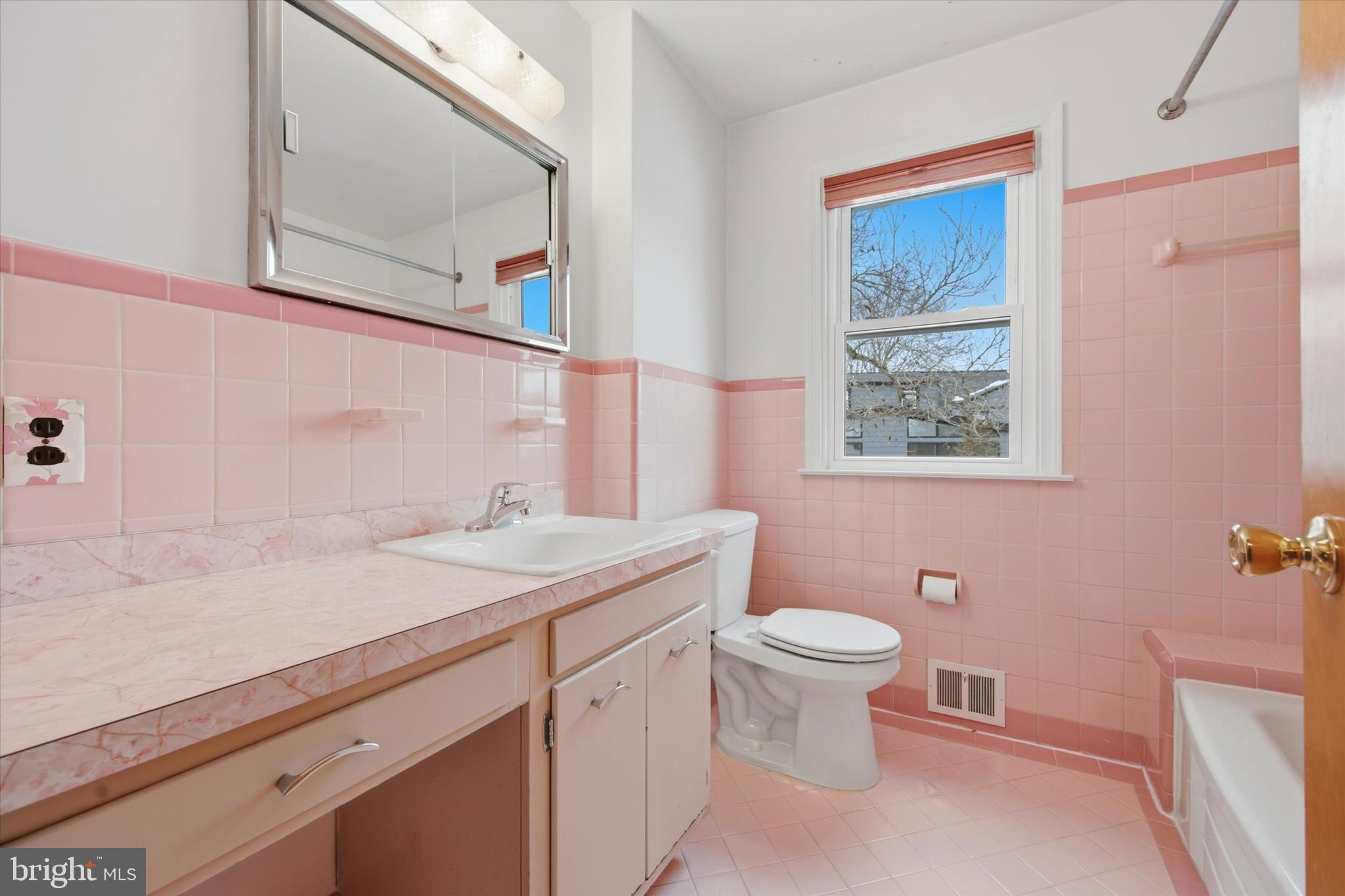 FOXCROFT - Residential