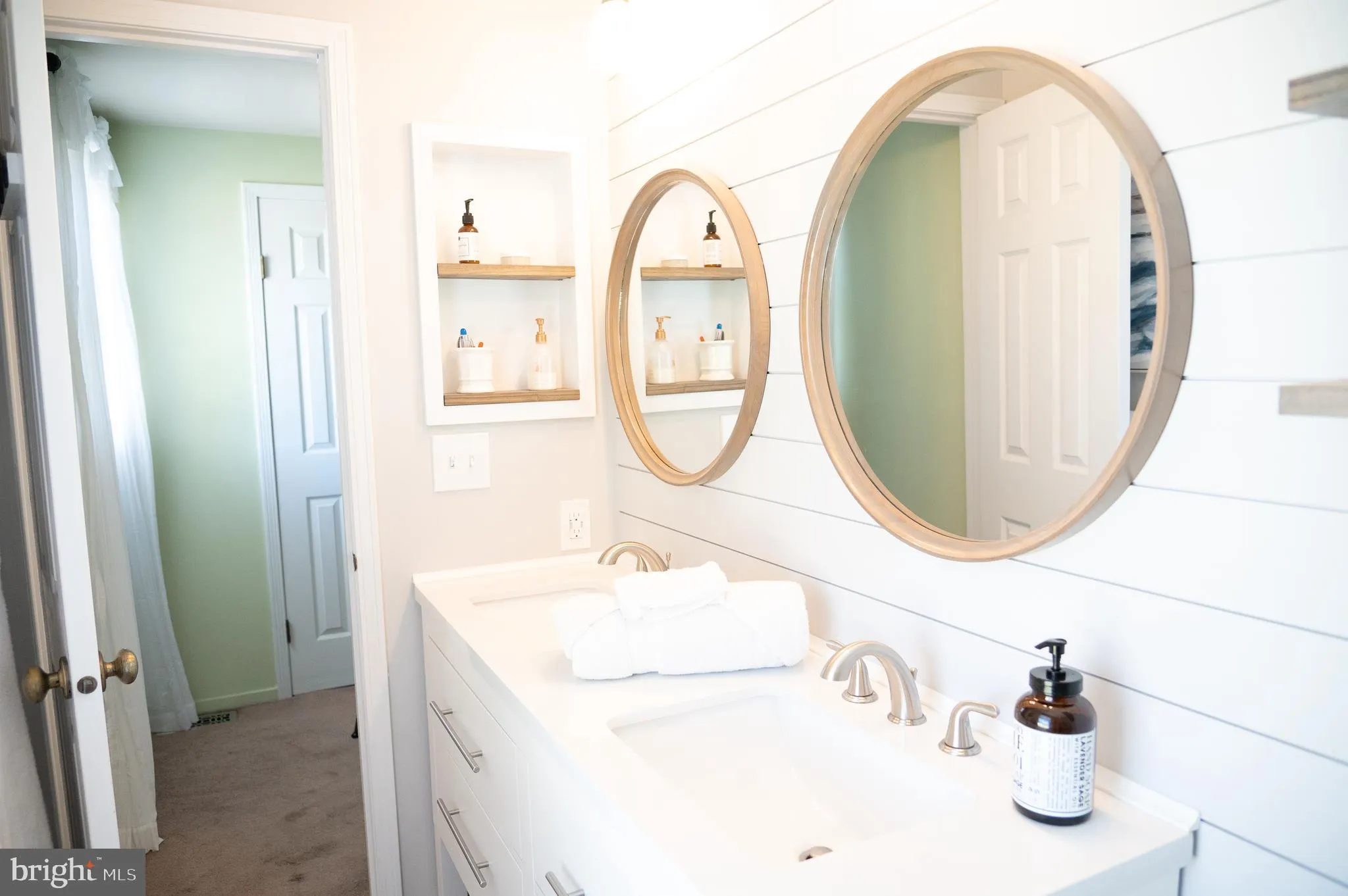 Newark, Delaware 19702, United States, 4 Bedrooms Bedrooms, ,3 BathroomsBathrooms,Residential,Coming Soon,228366