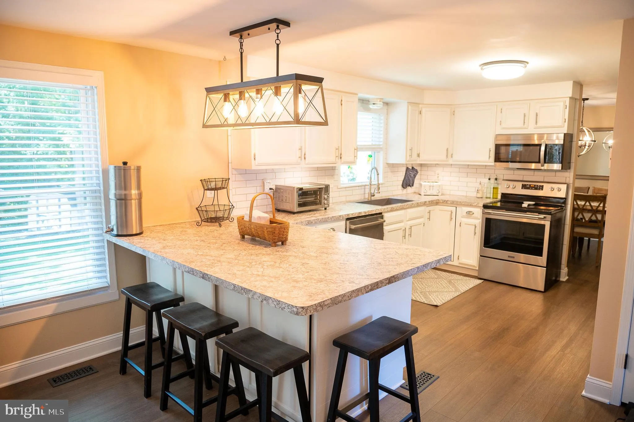 Newark, Delaware 19702, United States, 4 Bedrooms Bedrooms, ,3 BathroomsBathrooms,Residential,Coming Soon,228366