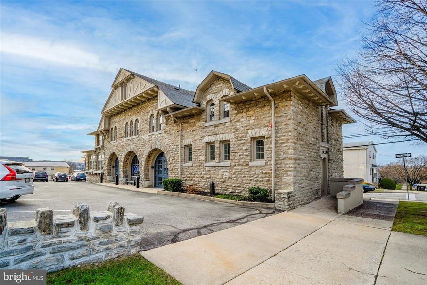 Exciting opportunity to lease commercial space in a beautifully renovated historic building in the heart of Conshohocken, PA. Meticulously renovated in 2019, The Carriage House at 720 Fayette Street offers up to 4,570 SF of prime office space, and boasts 10 ft. ceilings, an abundance of windows for ample natural lighting, large eat-in kitchen, several private conference rooms, multiple restrooms, and unique features such as oversized carriage house windows, stone interior walls, stained concrete flooring, and antique fireplace mantle. Enjoy the optional added convenience of a furnished space! Located steps away from Fayette Street, this property is perfectly situated to take advantage of everything Conshohocken has to offer.