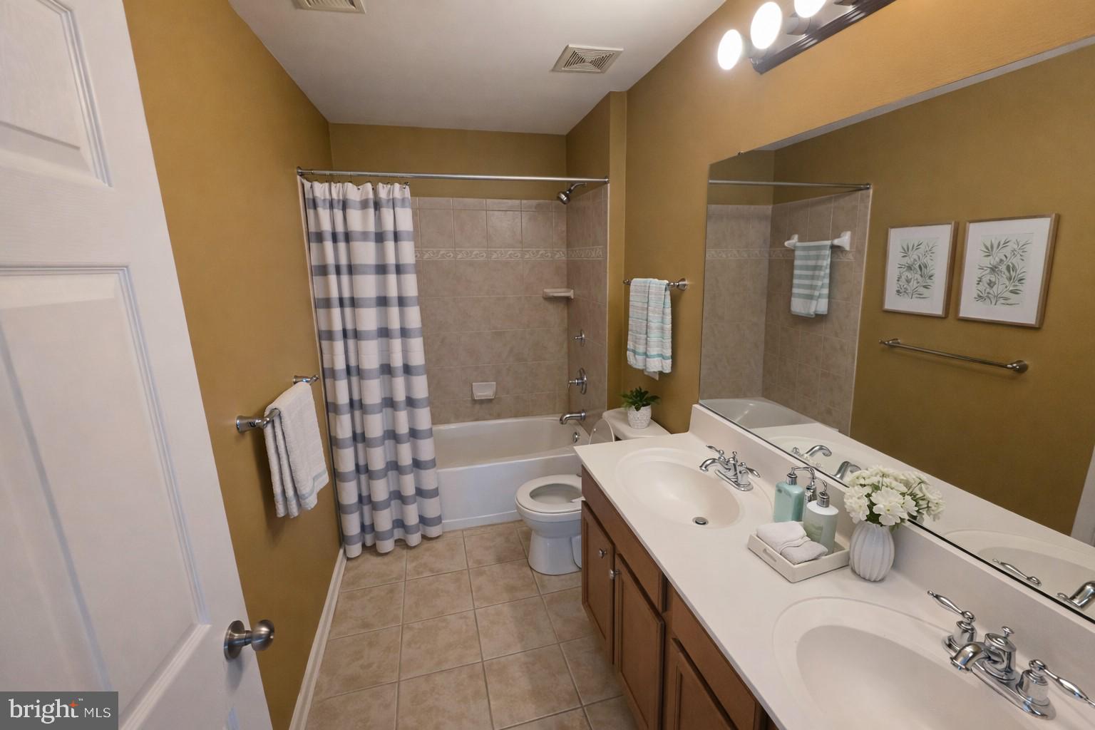 HONEYBROOK FARM - Residential