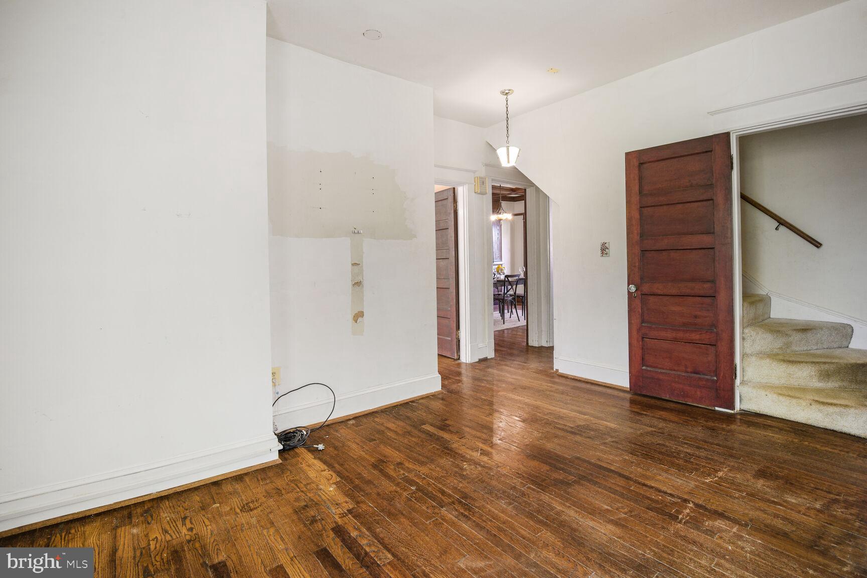 CHEVY CHASE PARK - Residential