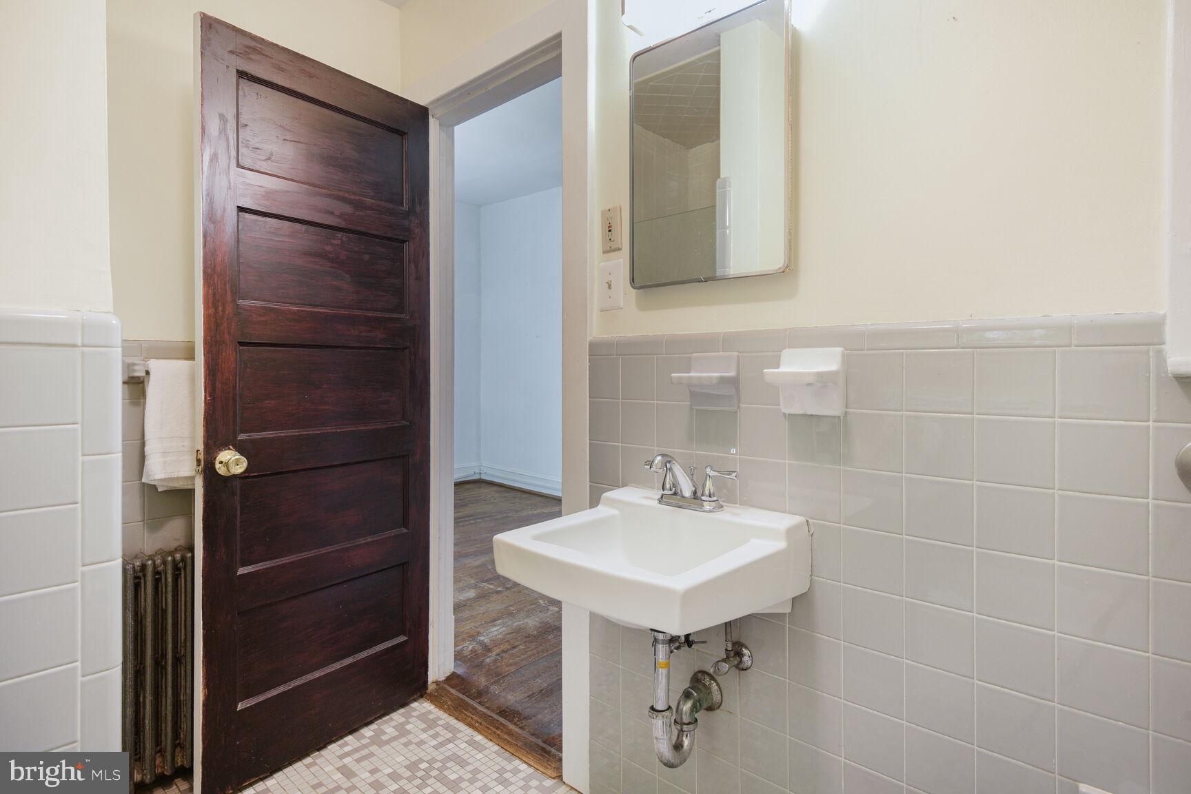 CHEVY CHASE PARK - Residential