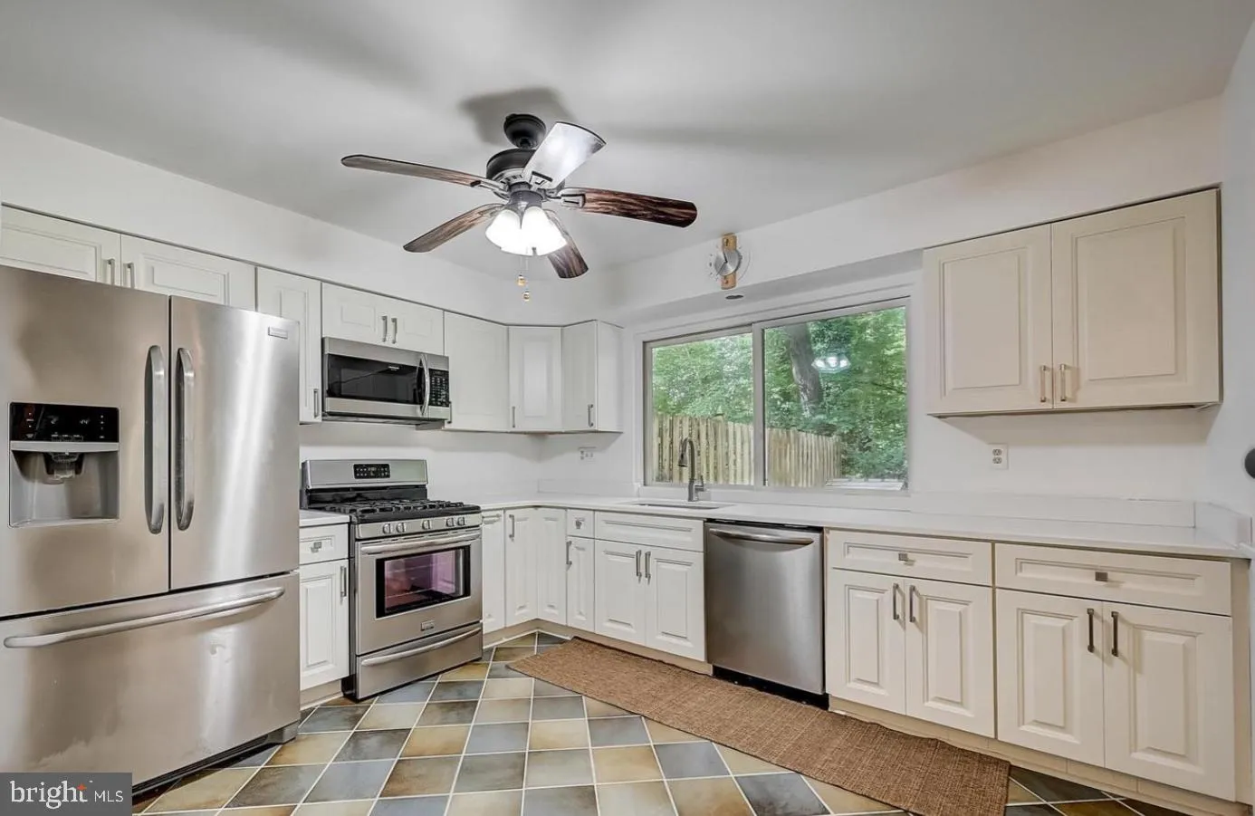 Voorhees, New Jersey 08043, United States, 3 Bedrooms Bedrooms, ,3 BathroomsBathrooms,Residential,Active,137650