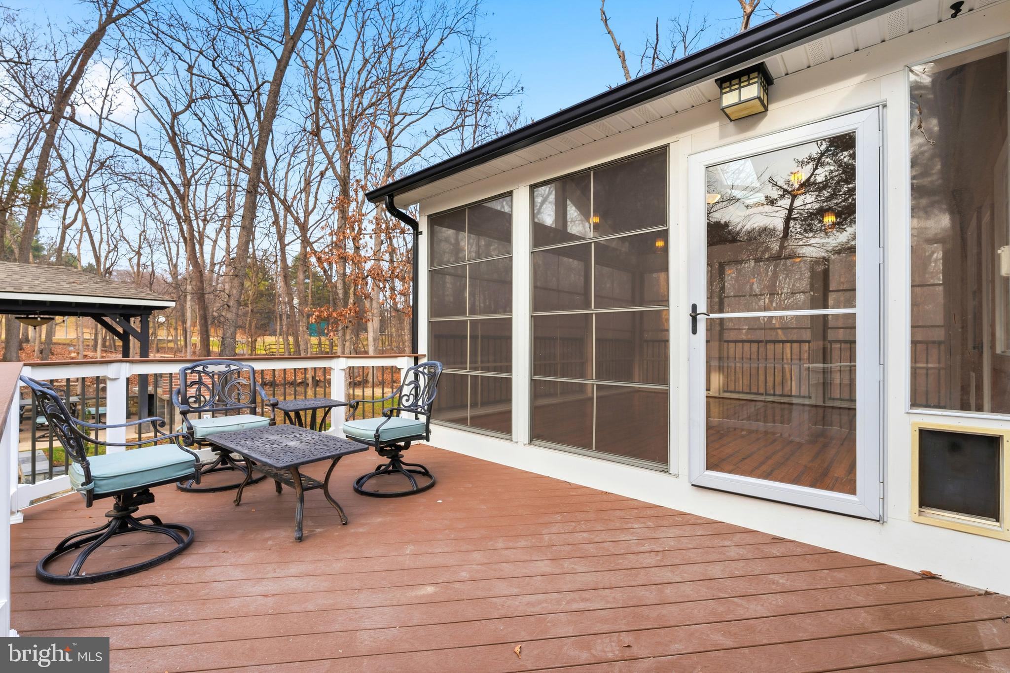 MILLS FARM - Residential