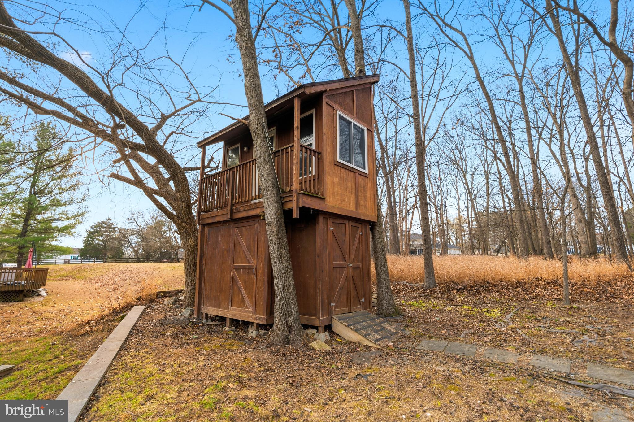 MILLS FARM - Residential