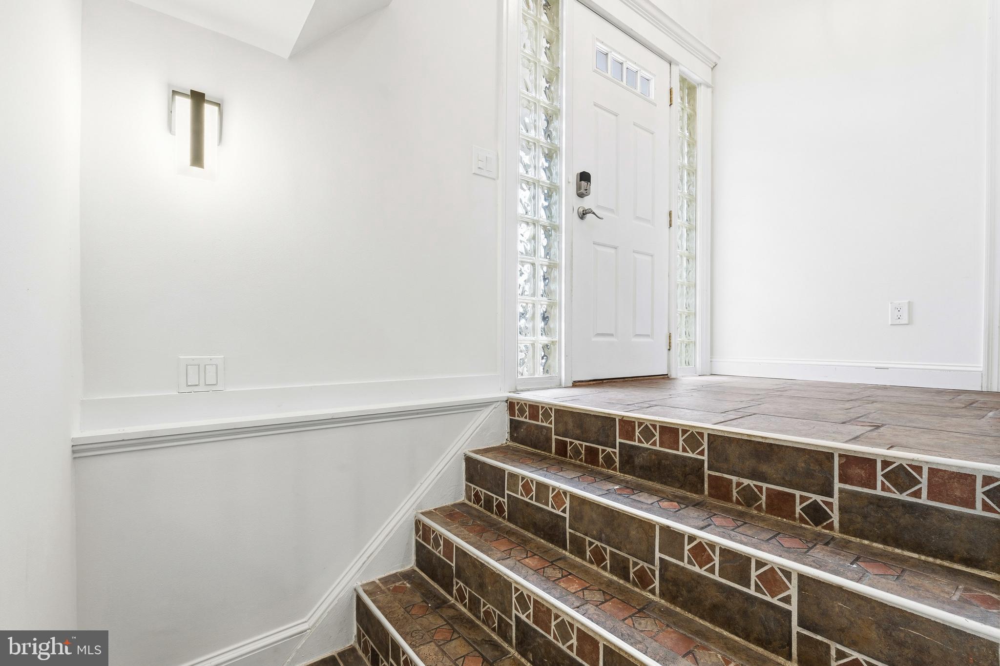 MILLS FARM - Residential