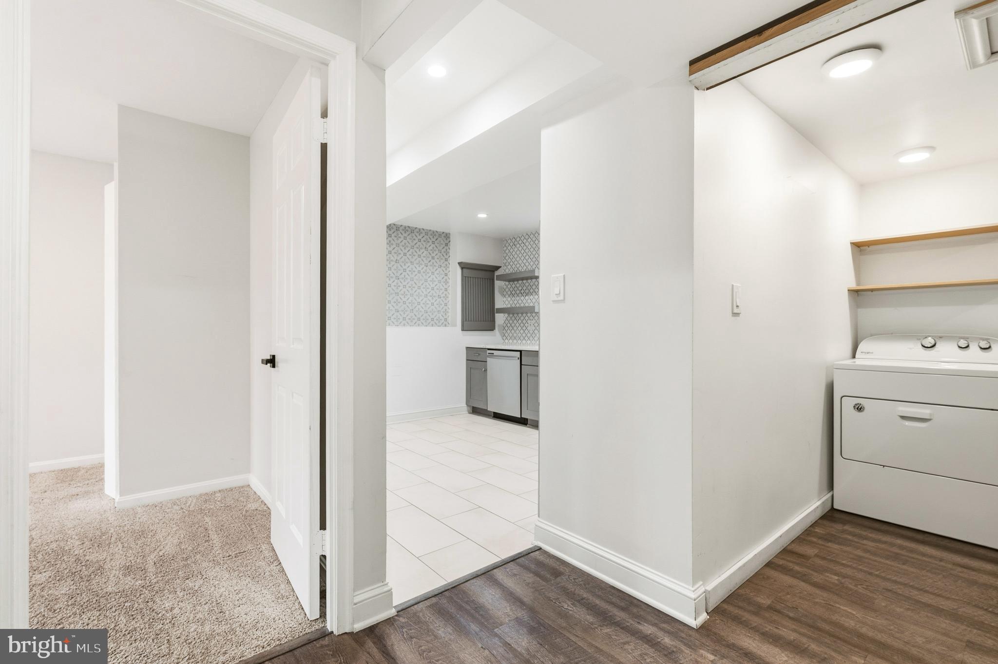 MILLS FARM - Residential