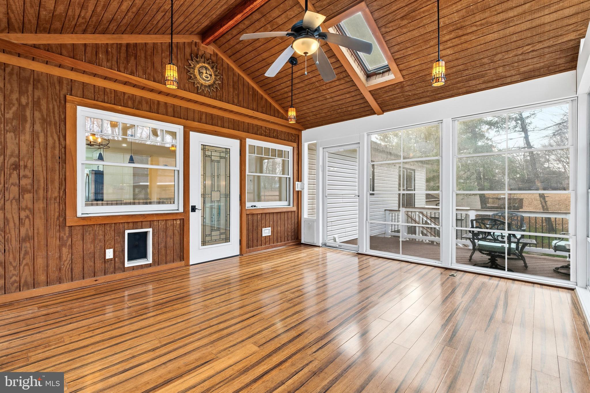 MILLS FARM - Residential