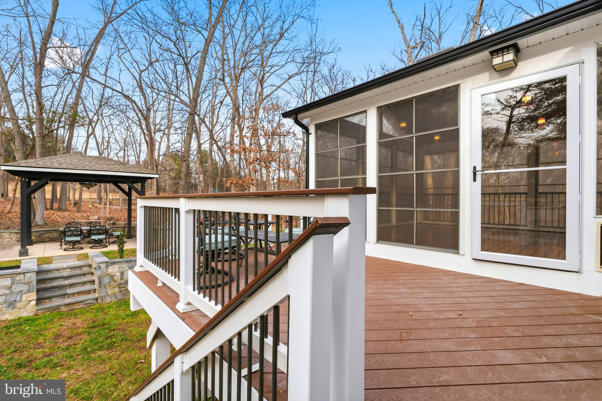 MILLS FARM - Residential