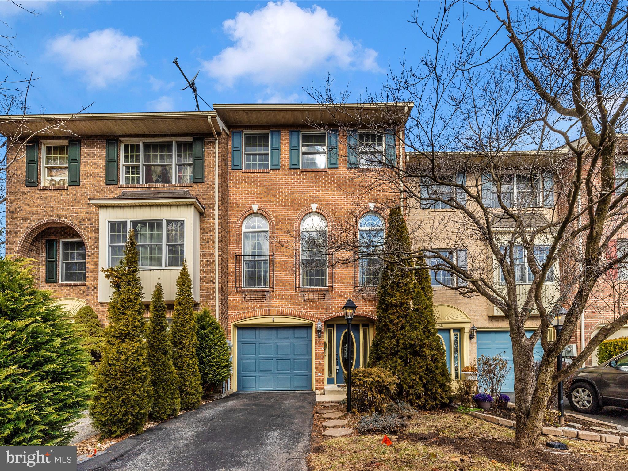 NORTH GATE TOWNE HOMES - Residential