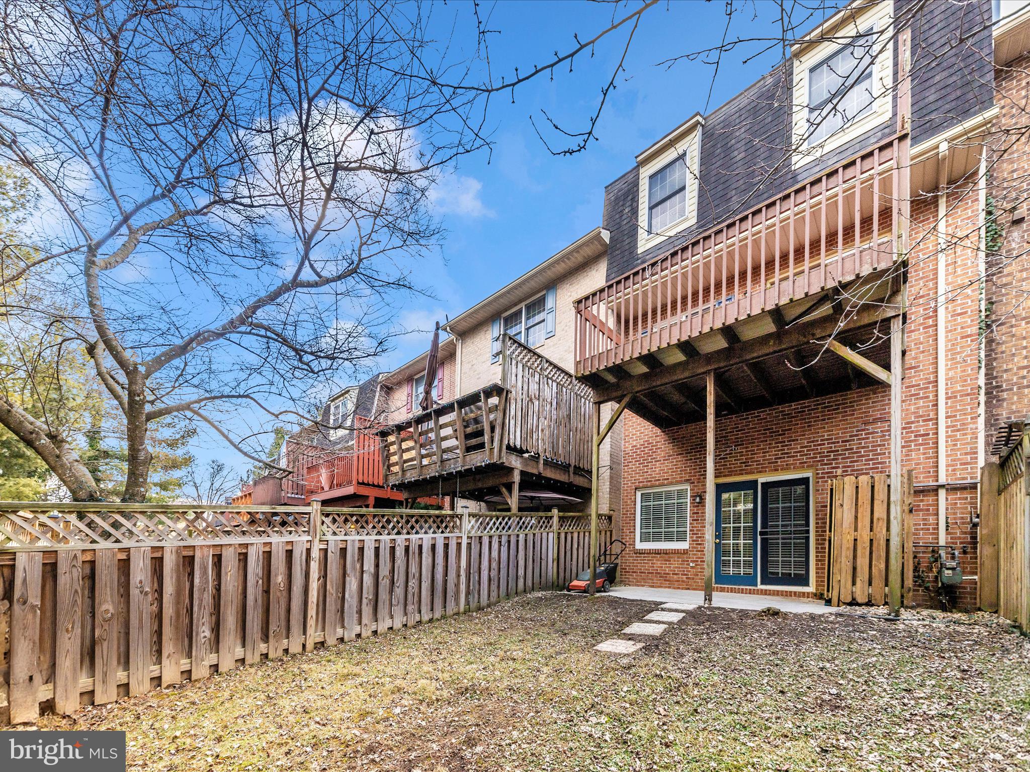 NORTH GATE TOWNE HOMES - Residential