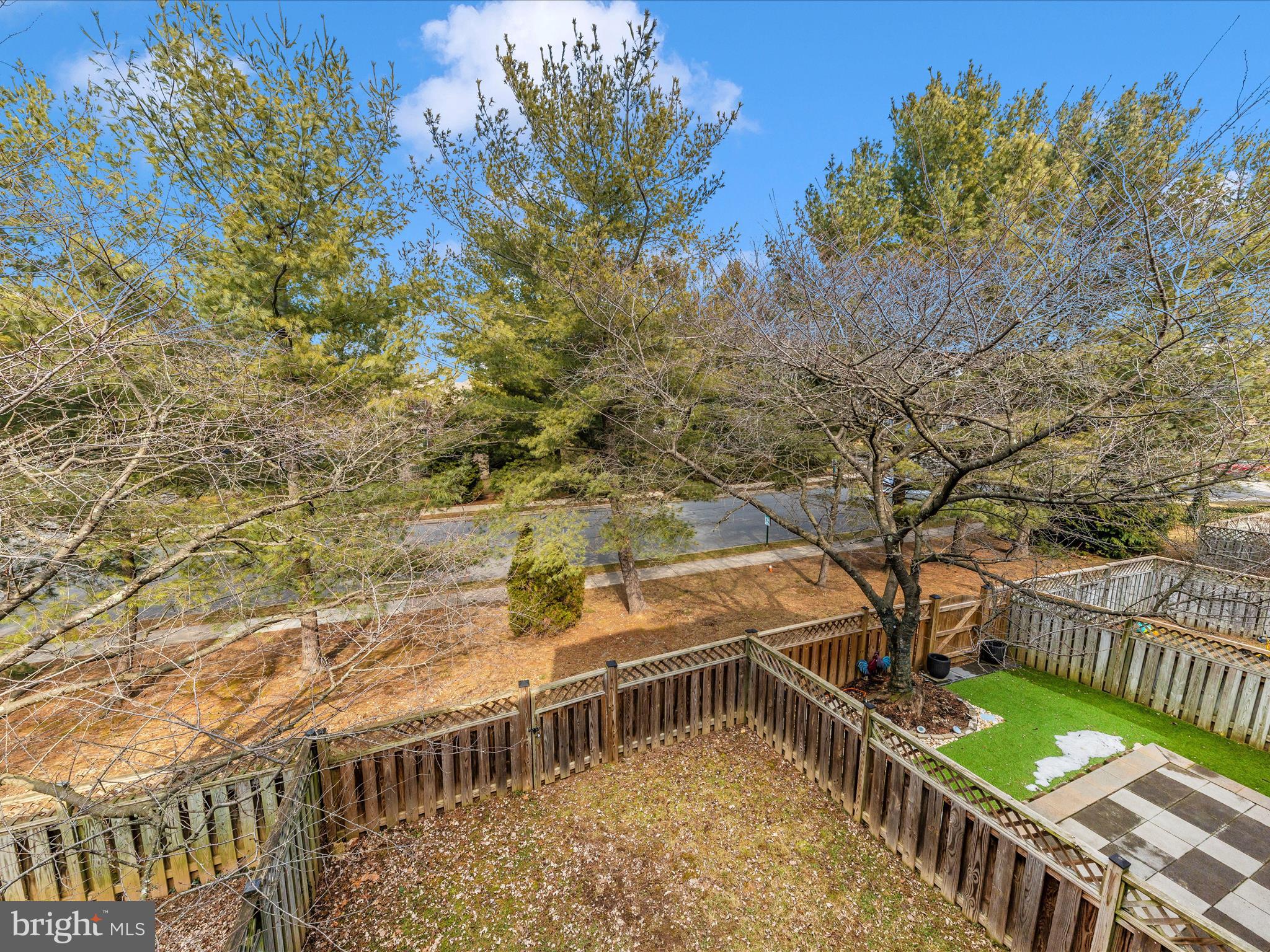 NORTH GATE TOWNE HOMES - Residential