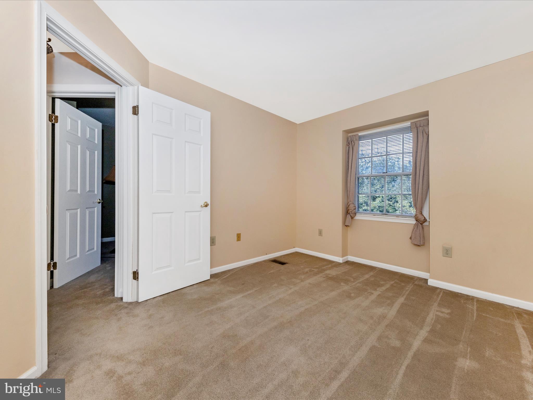 NORTH GATE TOWNE HOMES - Residential