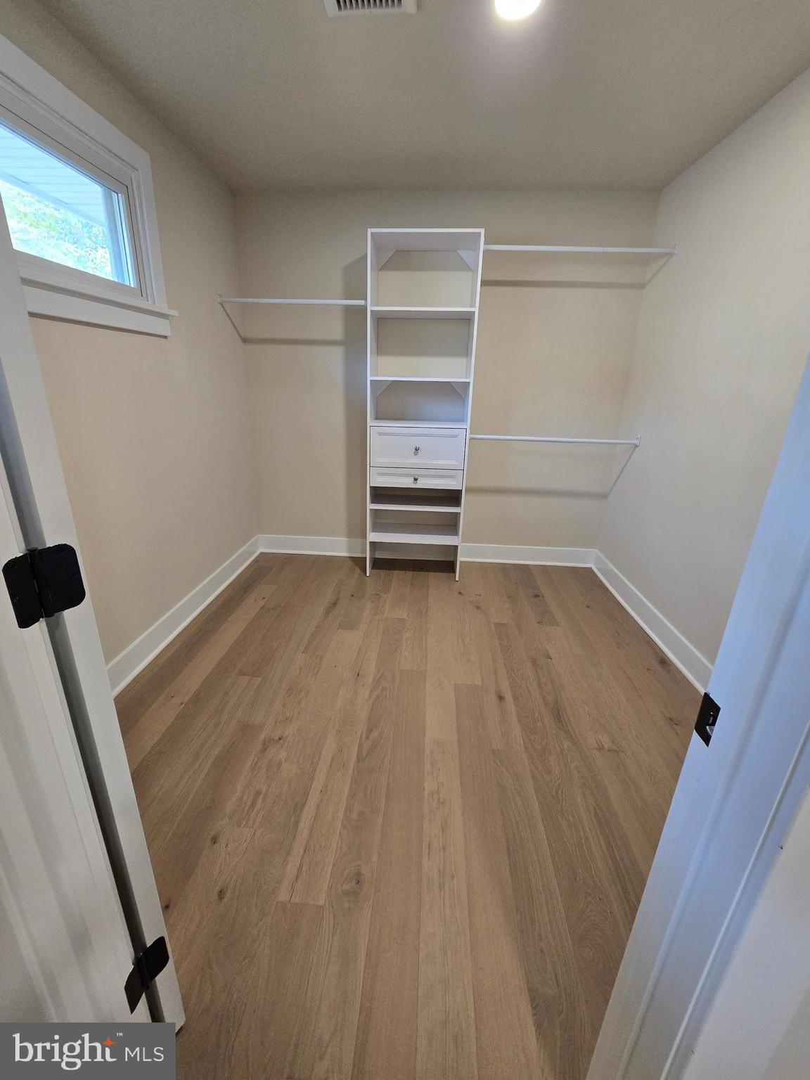 NON AVAILABLE - Residential