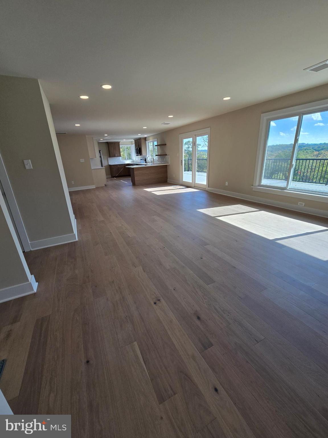 NON AVAILABLE - Residential