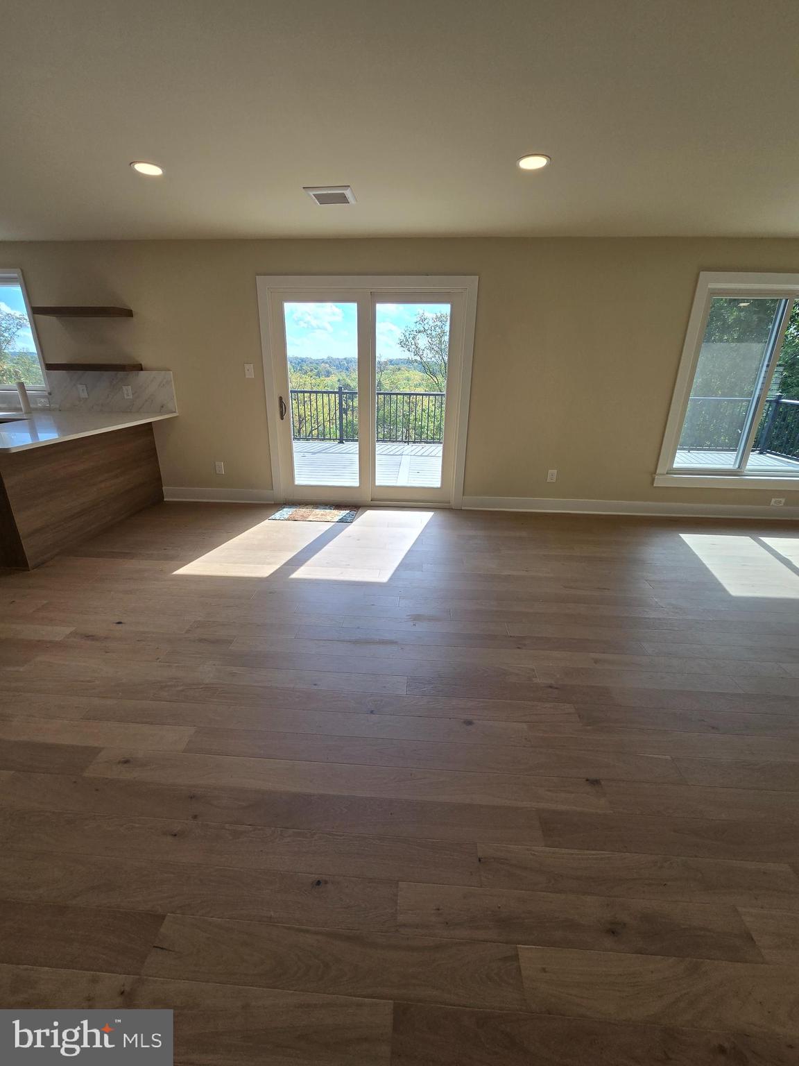 NON AVAILABLE - Residential