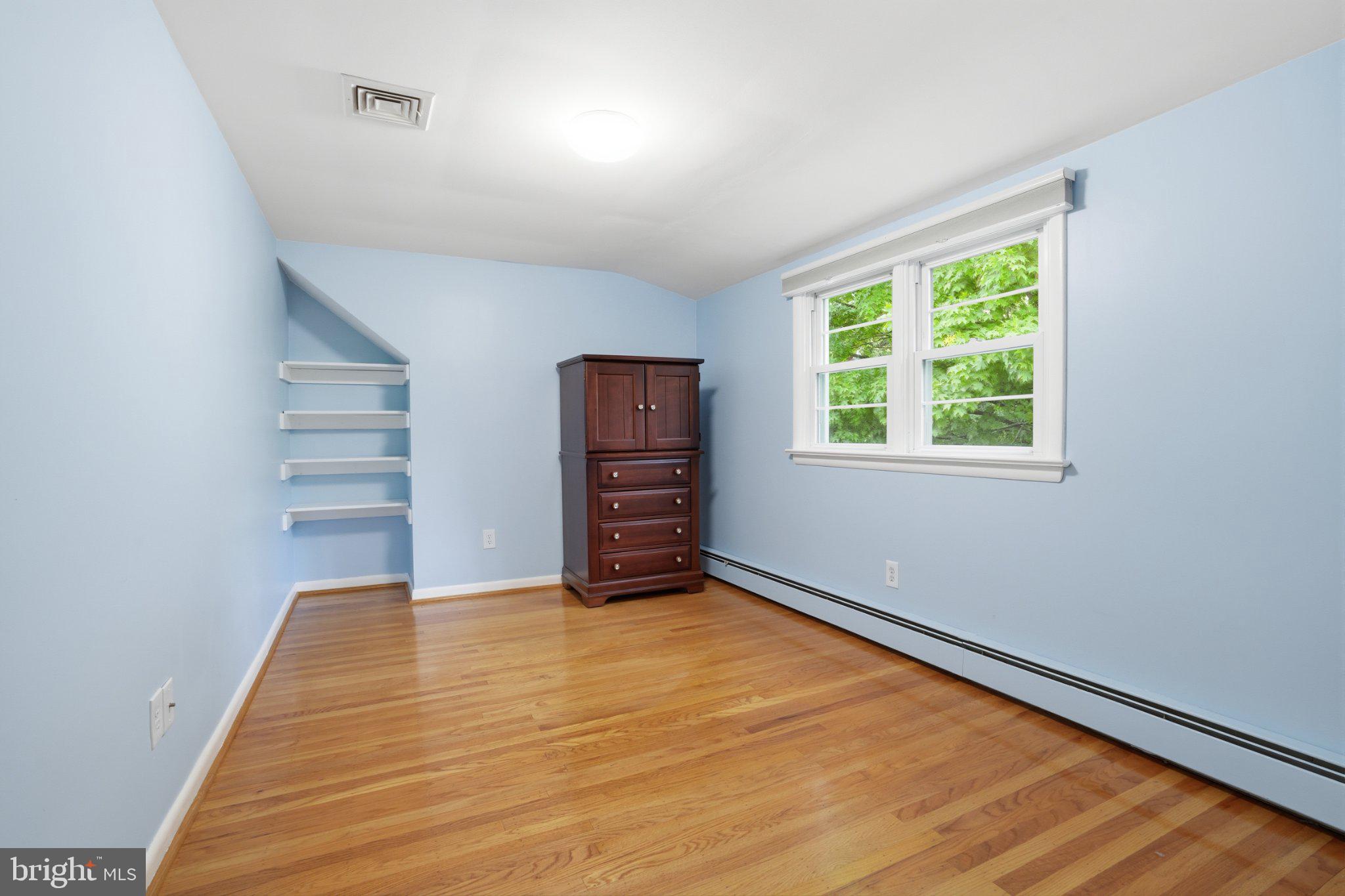 MAPLE GLEN - Residential