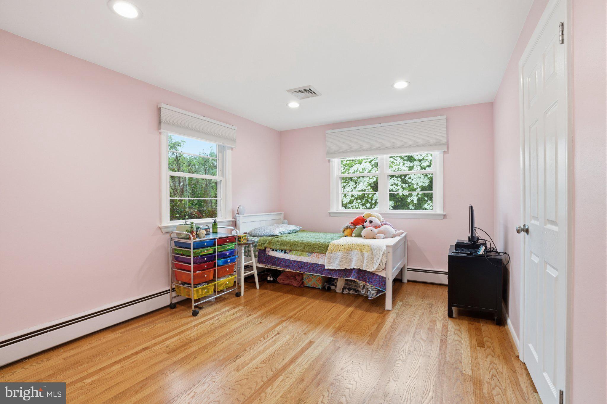 MAPLE GLEN - Residential