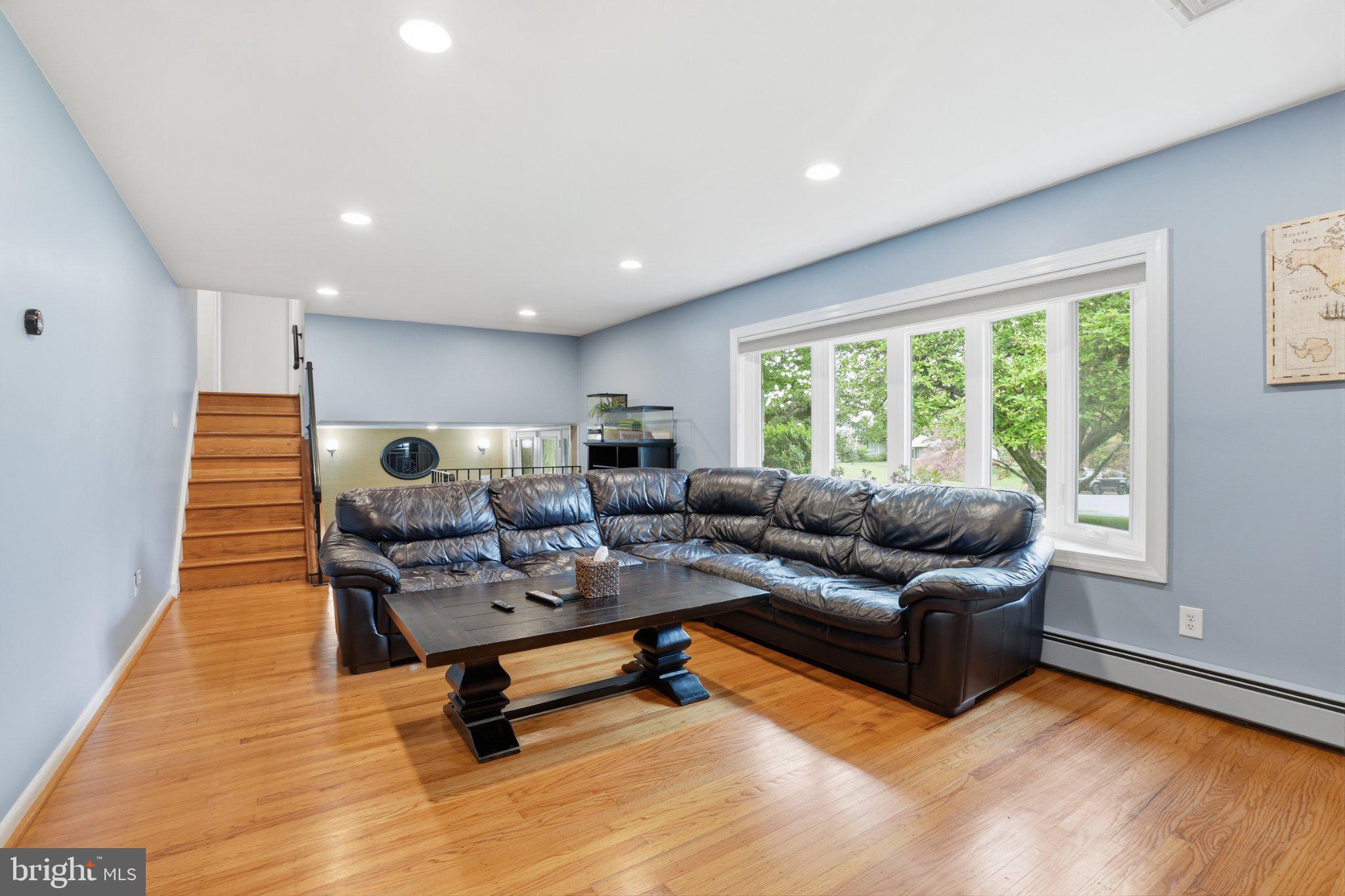 1619 SHEPARD DRIVE