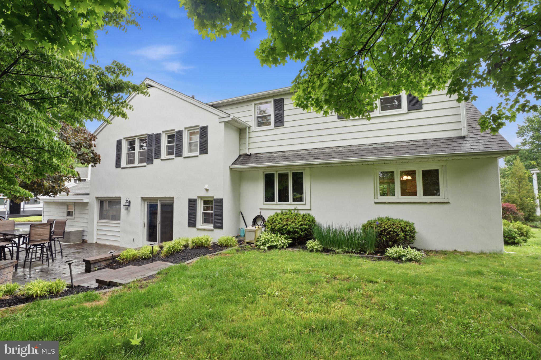 MAPLE GLEN - Residential