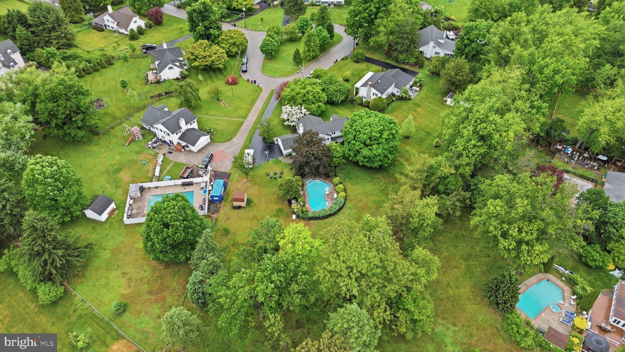 MAPLE GLEN - Residential