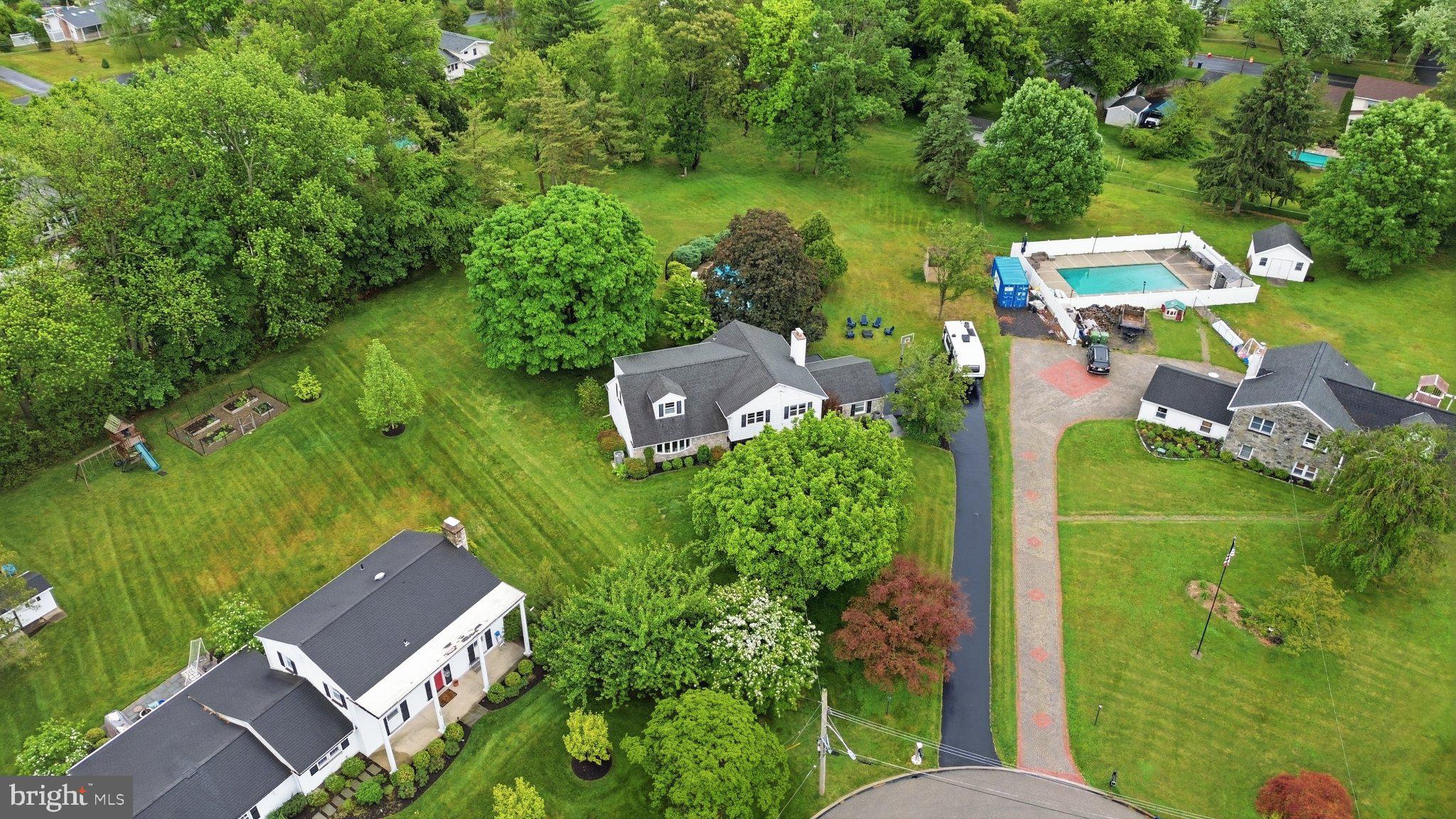 MAPLE GLEN - Residential