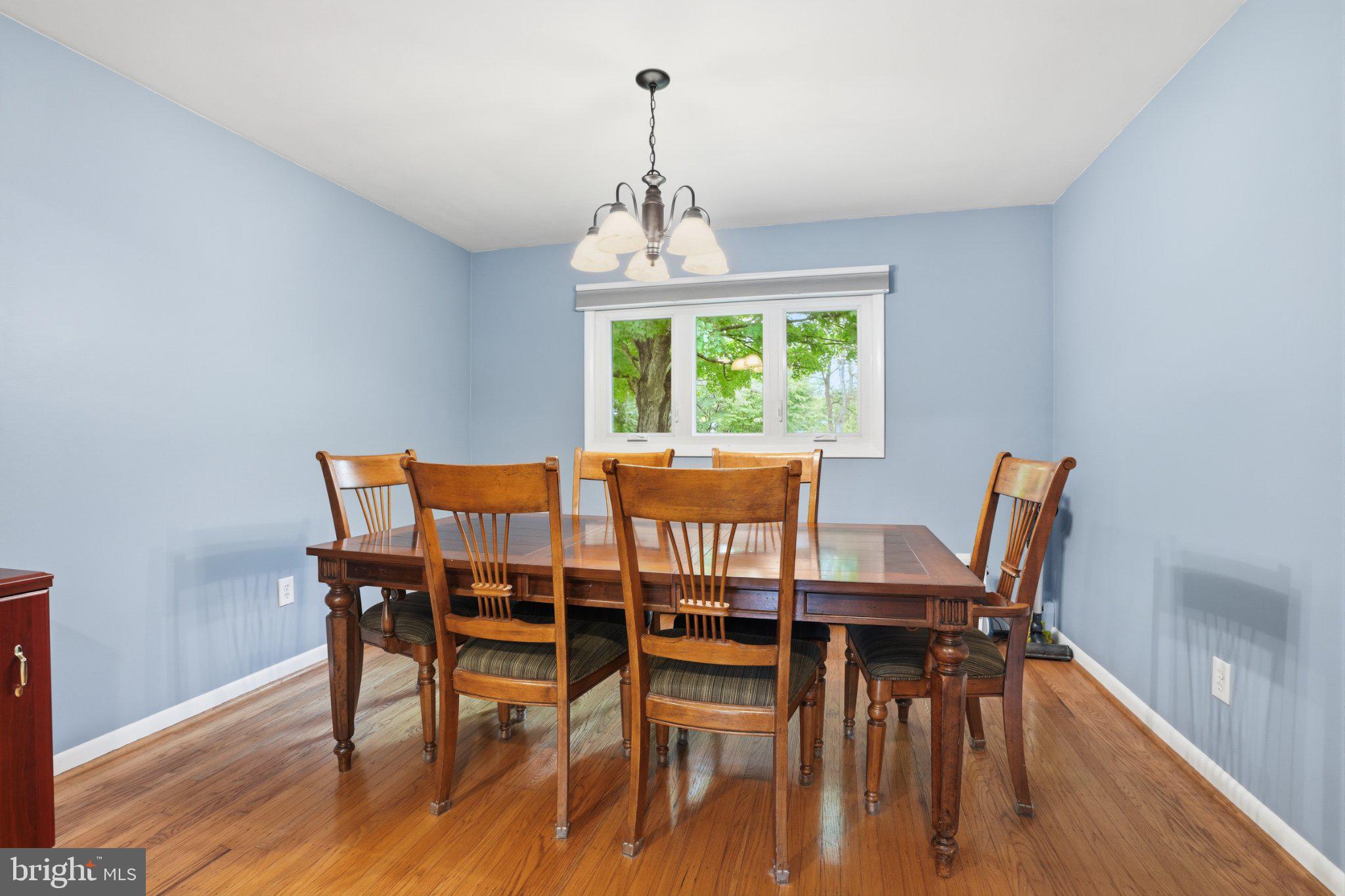 MAPLE GLEN - Residential
