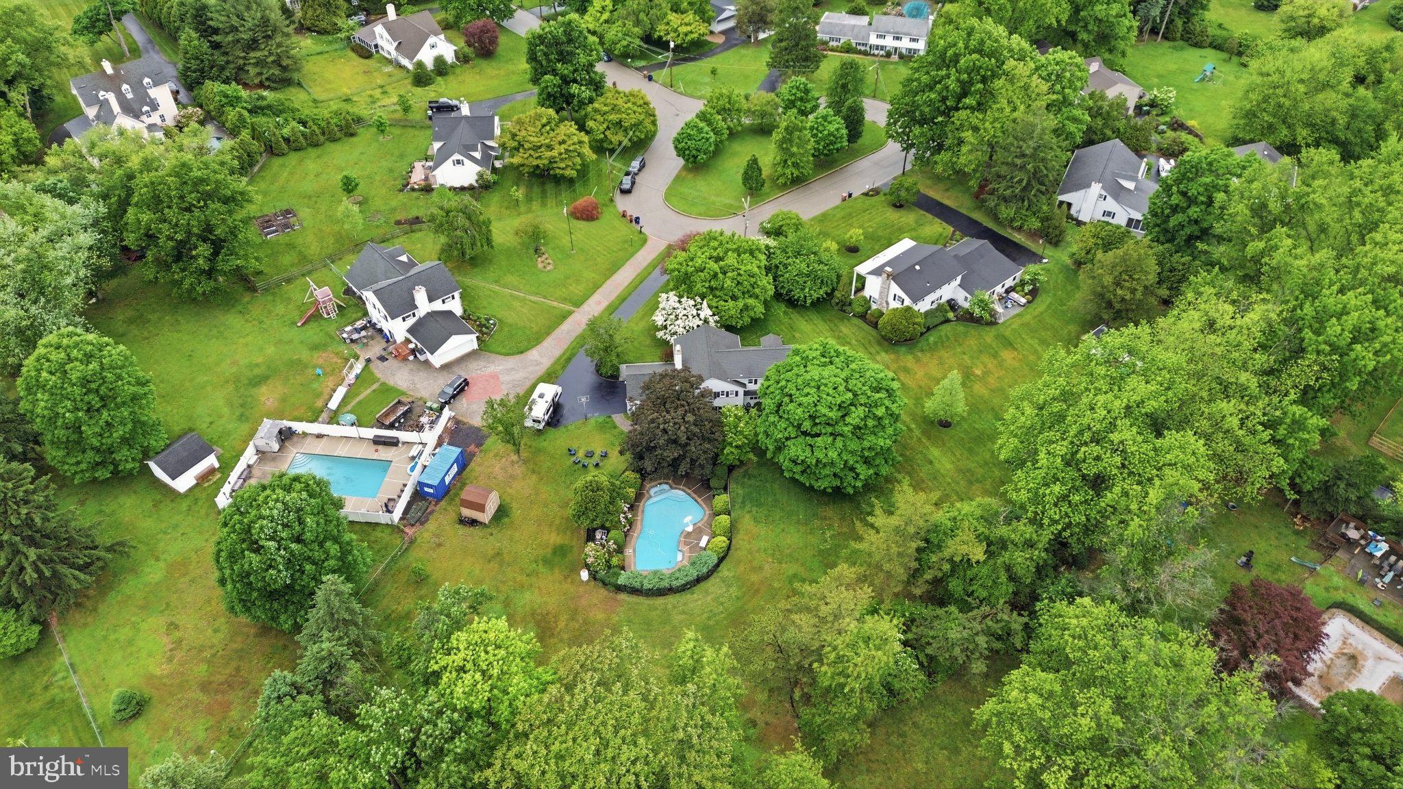 MAPLE GLEN - Residential