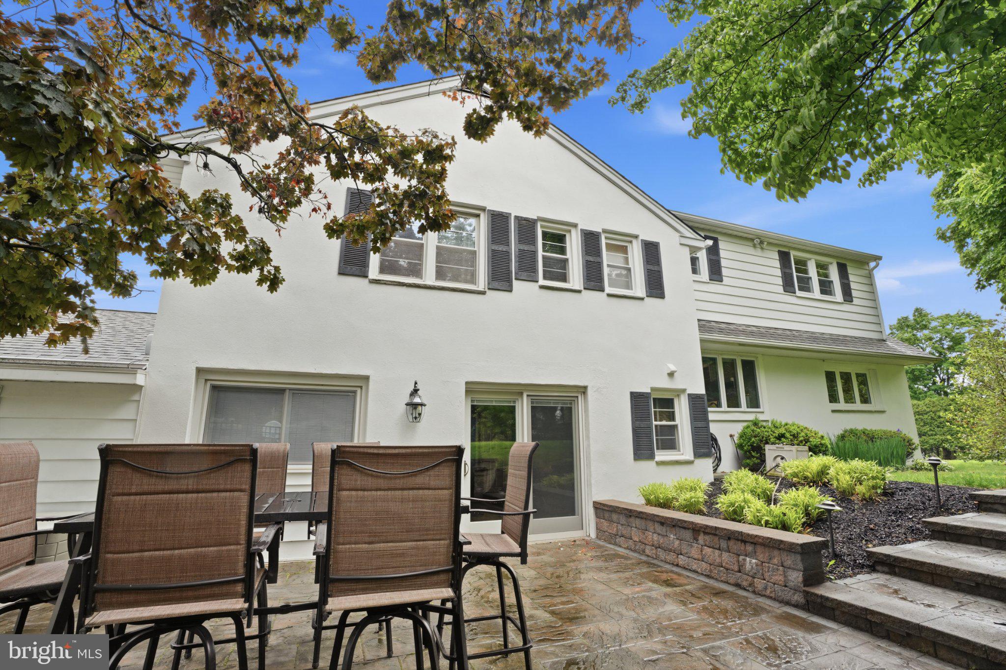 MAPLE GLEN - Residential