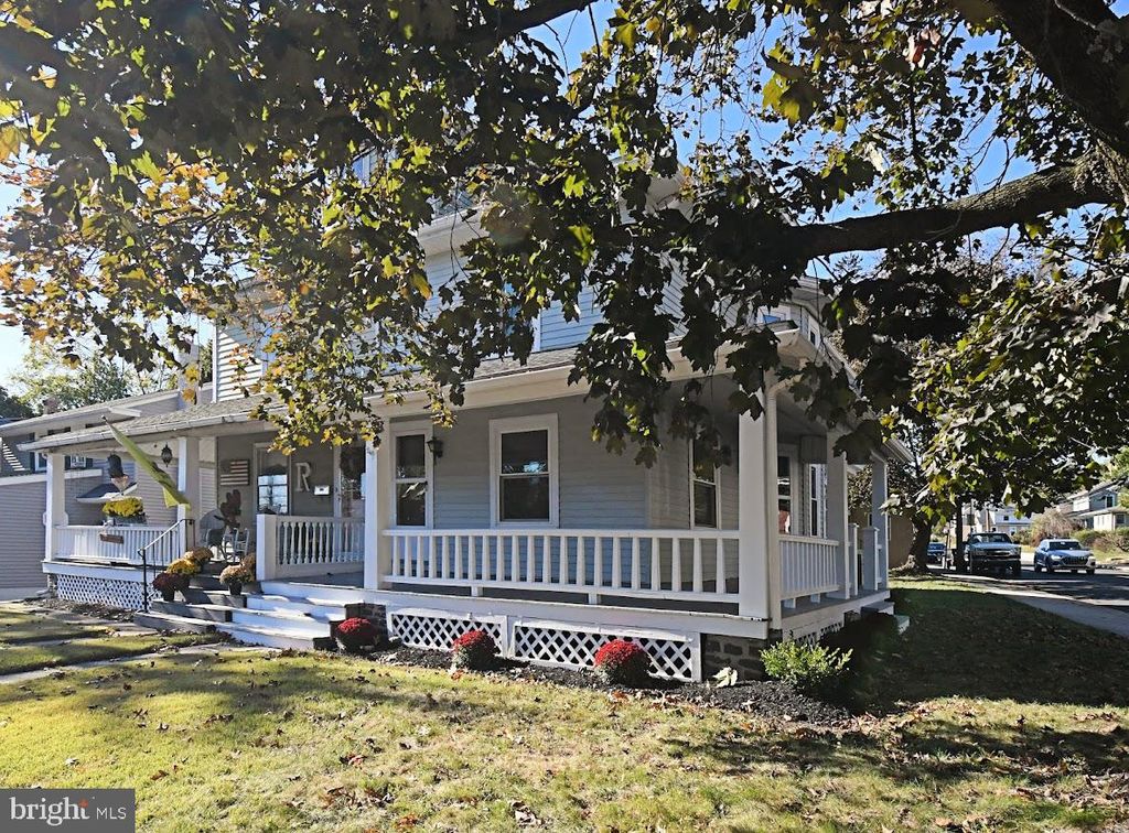 Photo of 326 N 5th St, PERKASIE, PA 18944 (MLS # PABU2107868)