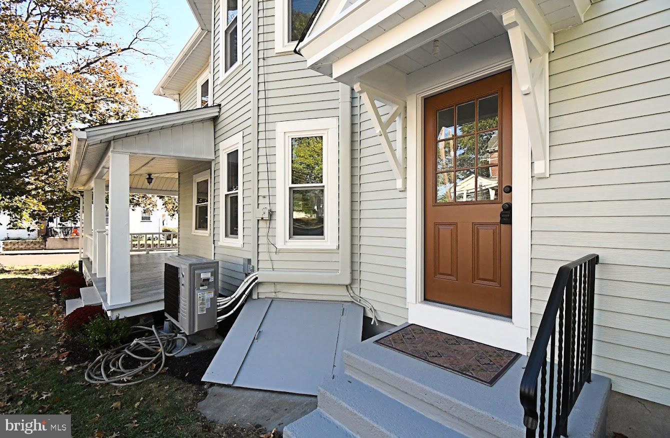 326 N 5TH