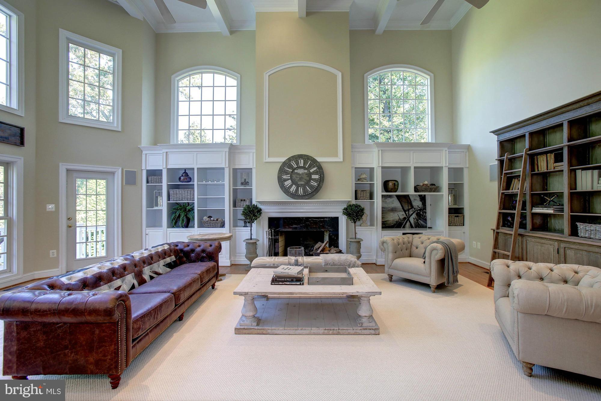 WOODLAND ACRES - Residential