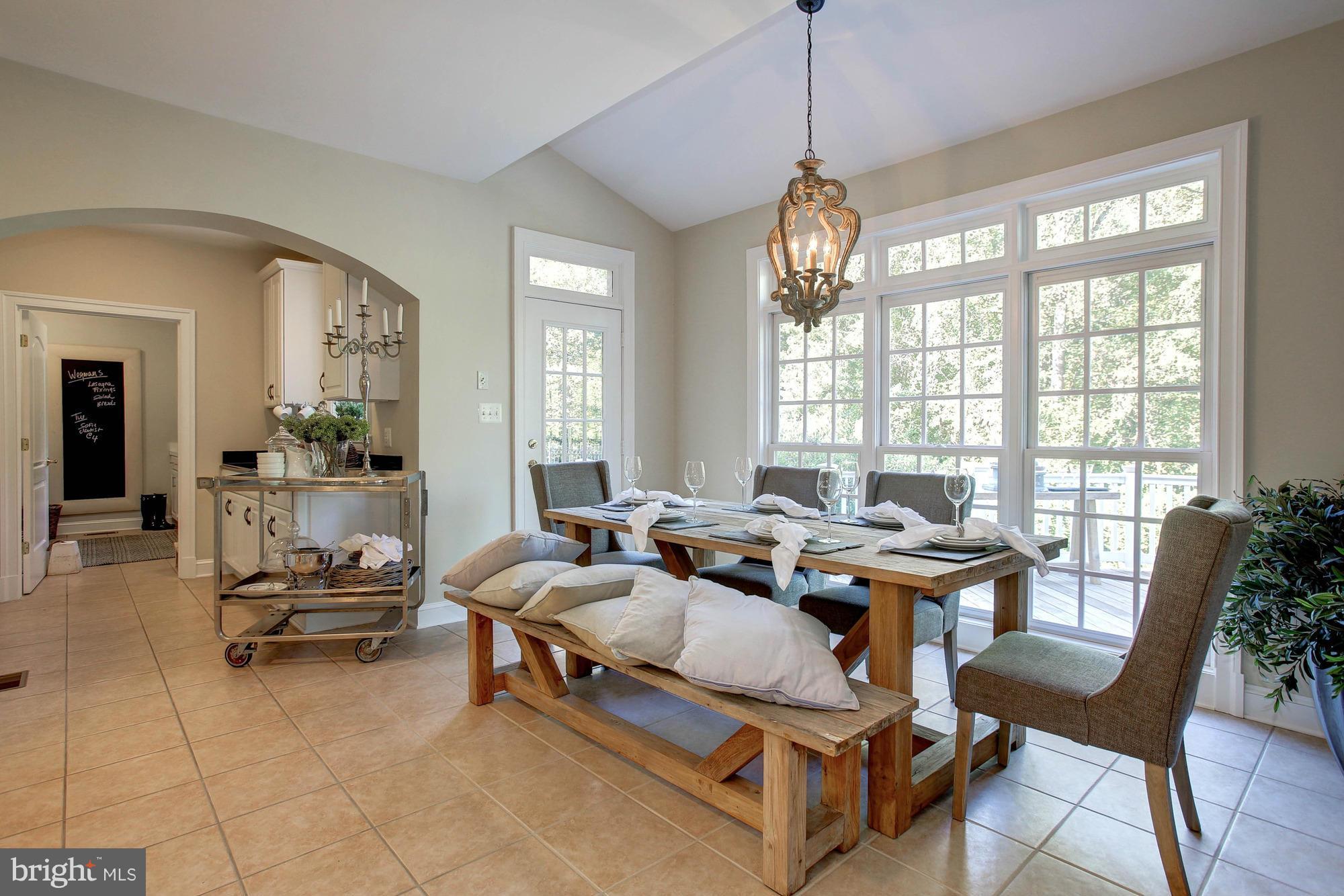 WOODLAND ACRES - Residential