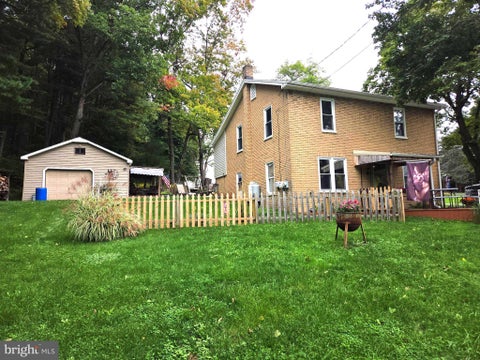 Photo of 2 S Sunnylane Road, POTTSVILLE, PA 17901 (MLS # PASK2029792)