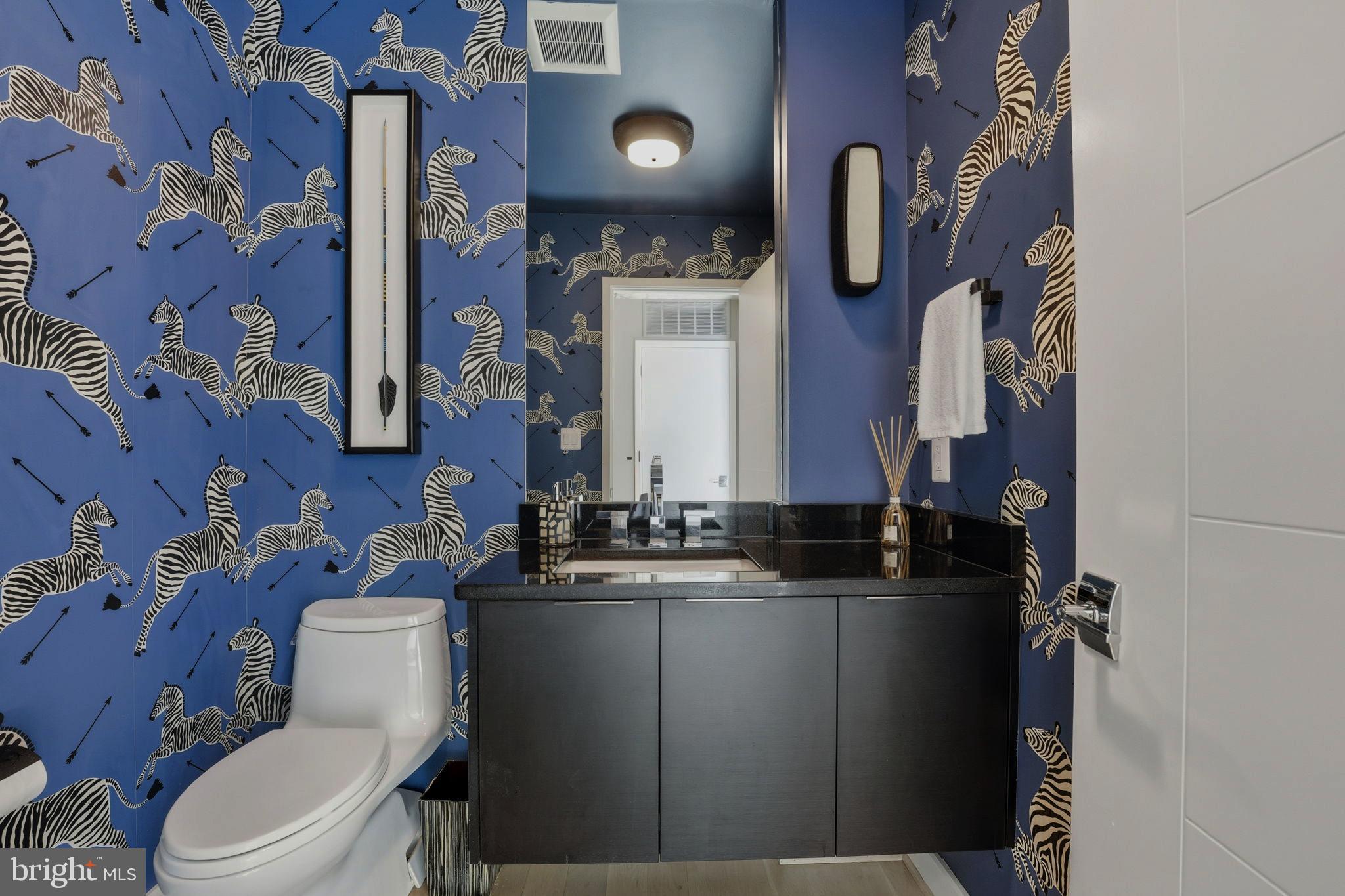 LYON VILLAGE - Residential