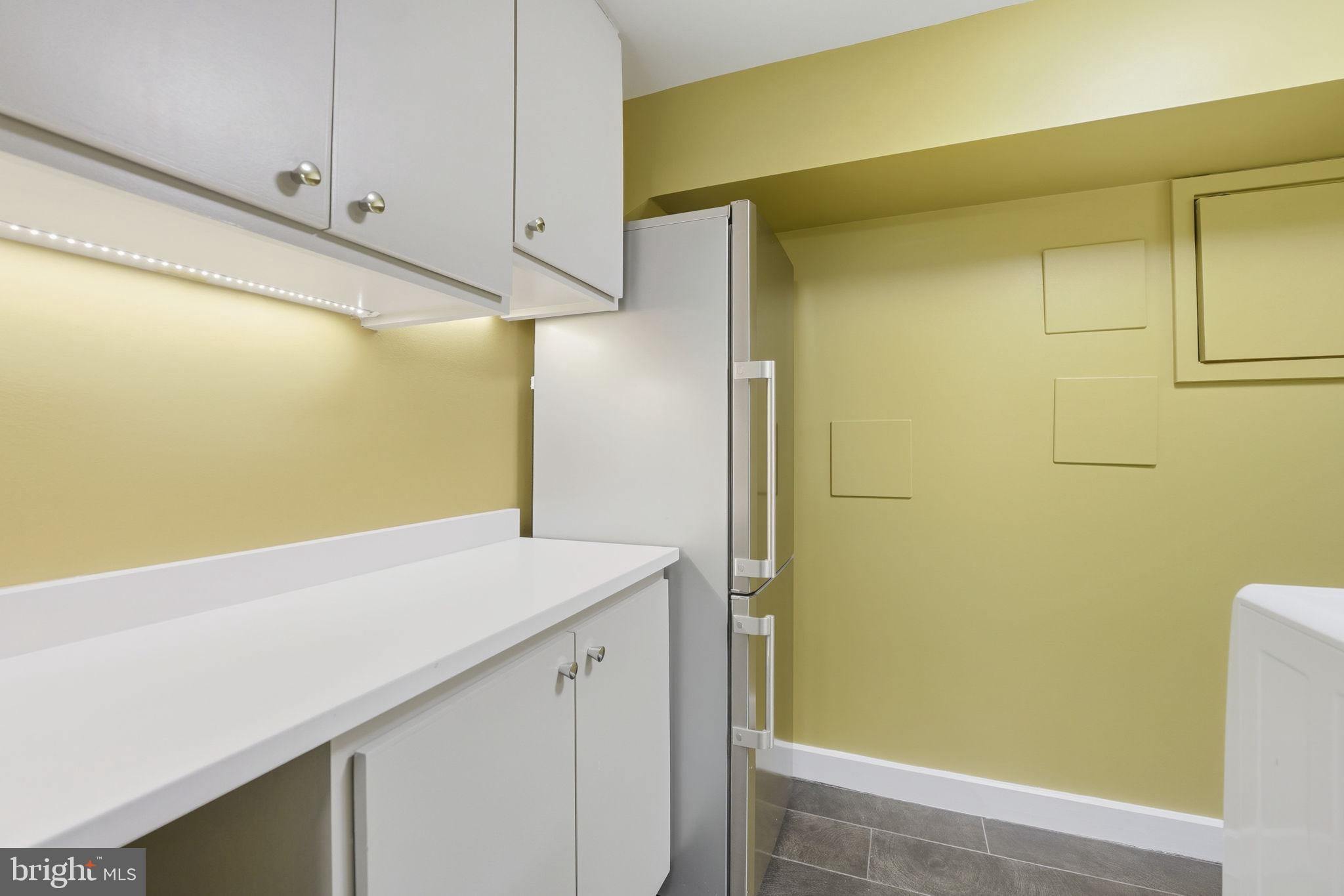 LYON VILLAGE - Residential