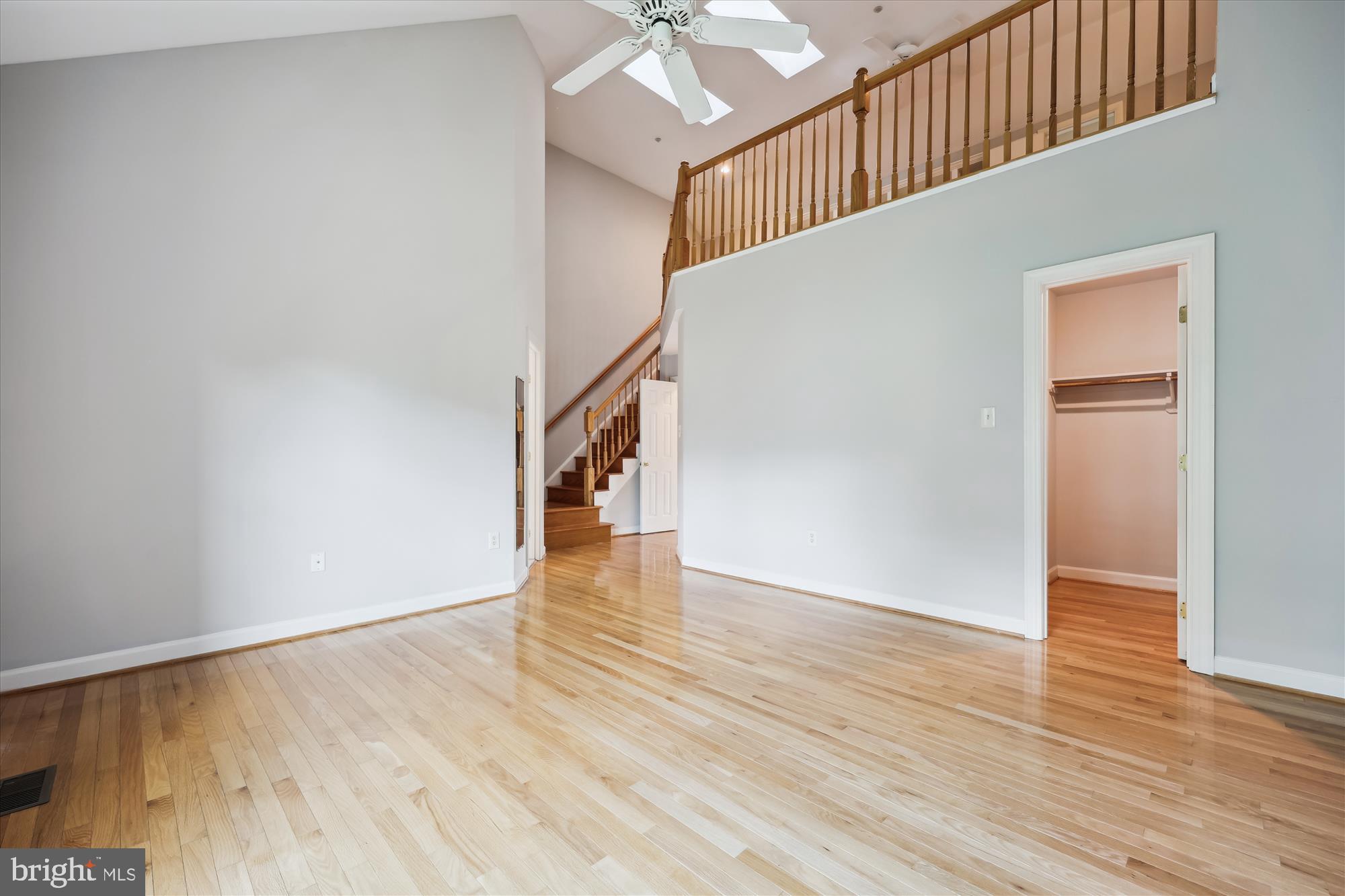 DECOVERLY ADVENTURE - Residential