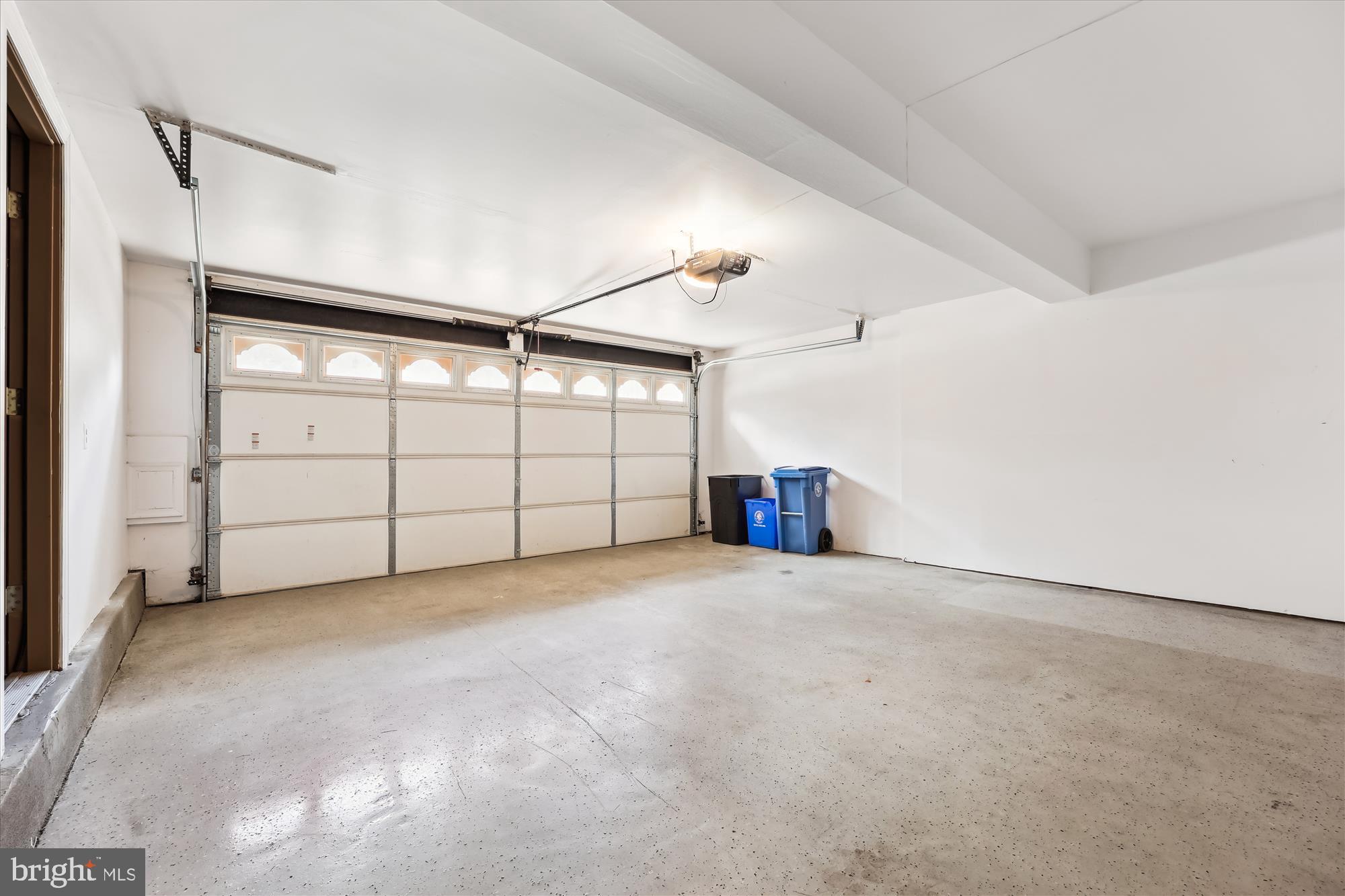 DECOVERLY ADVENTURE - Residential