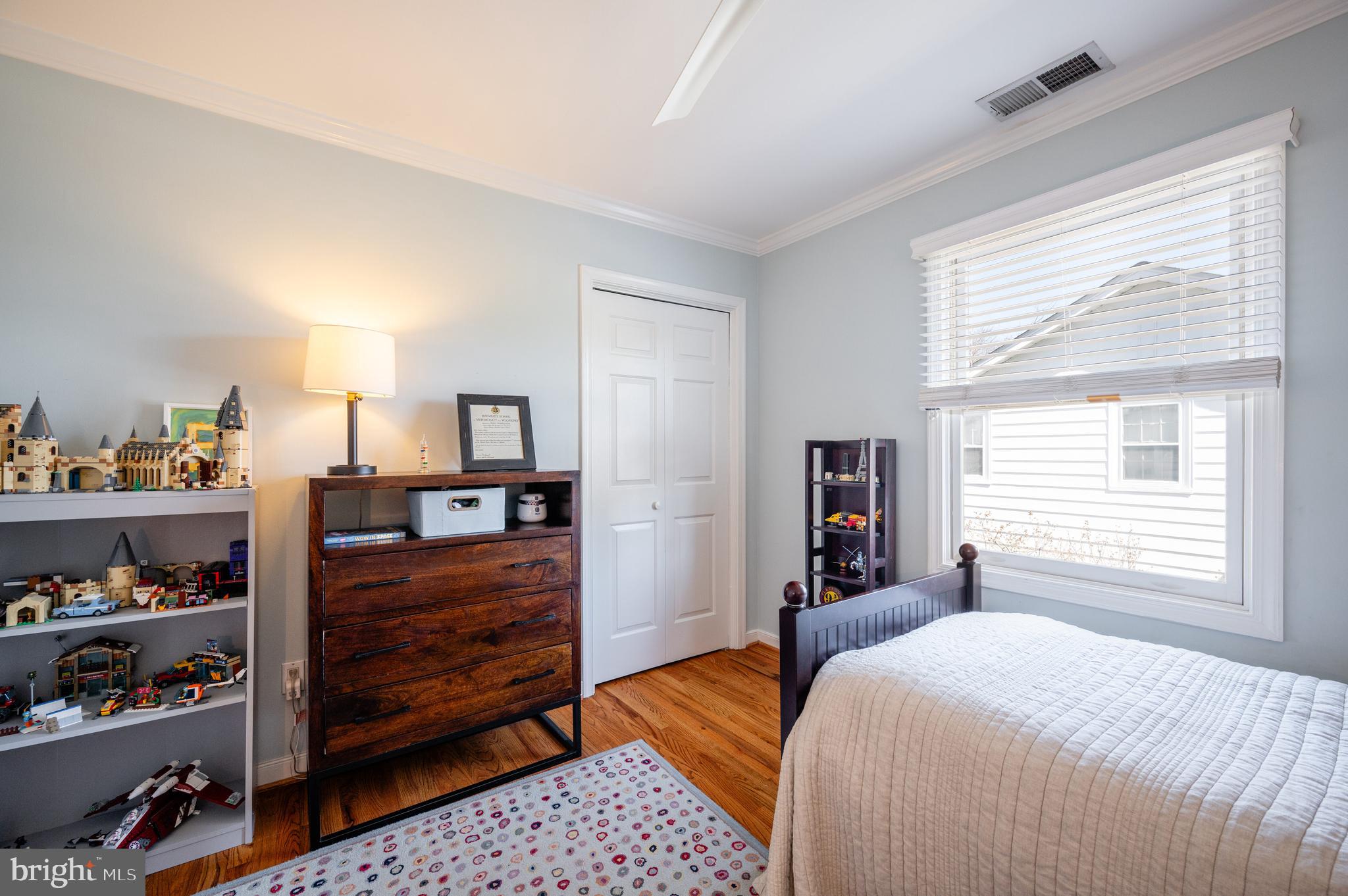 ROSEMONT PARK - Residential