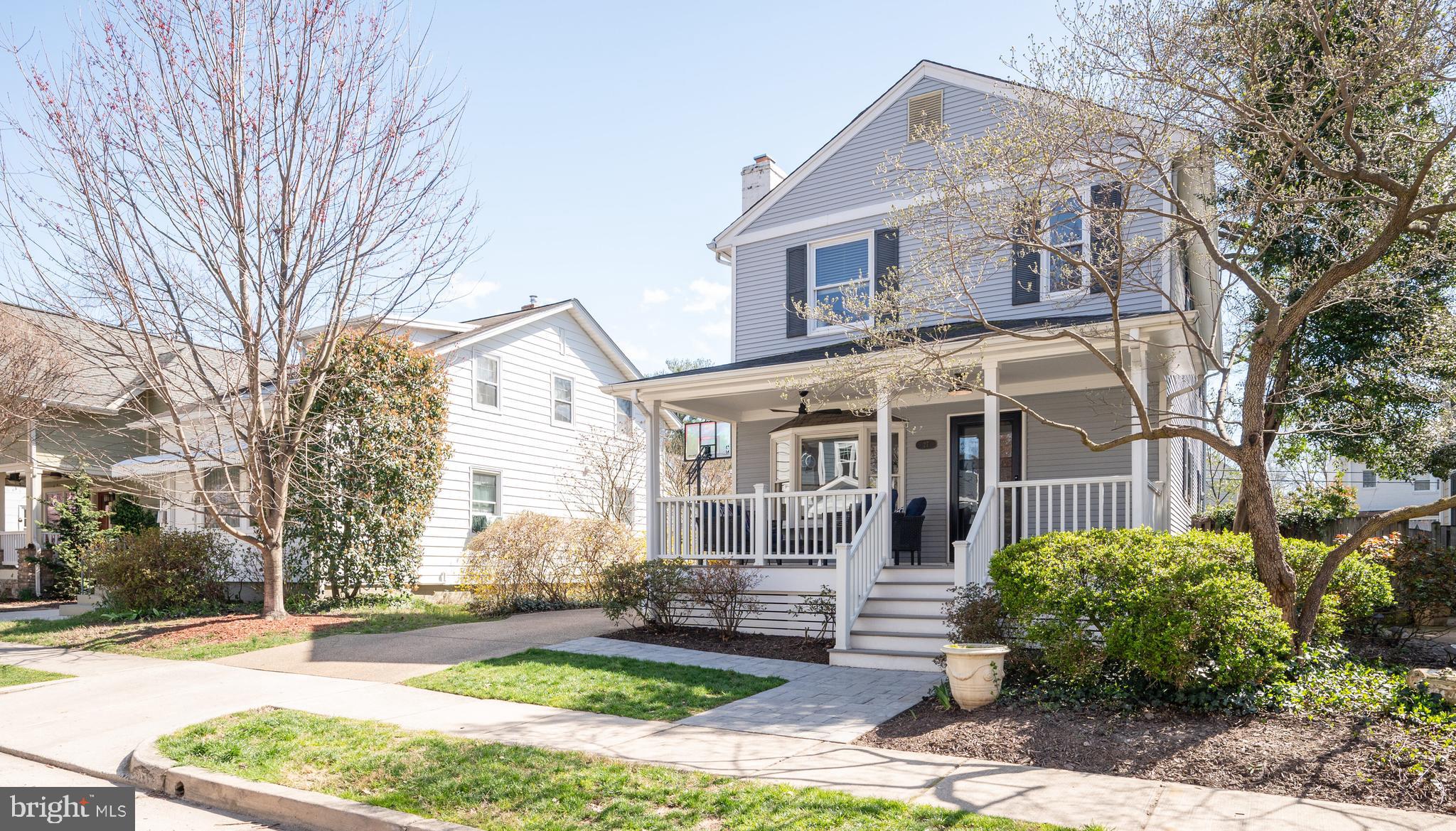 ROSEMONT PARK - Residential