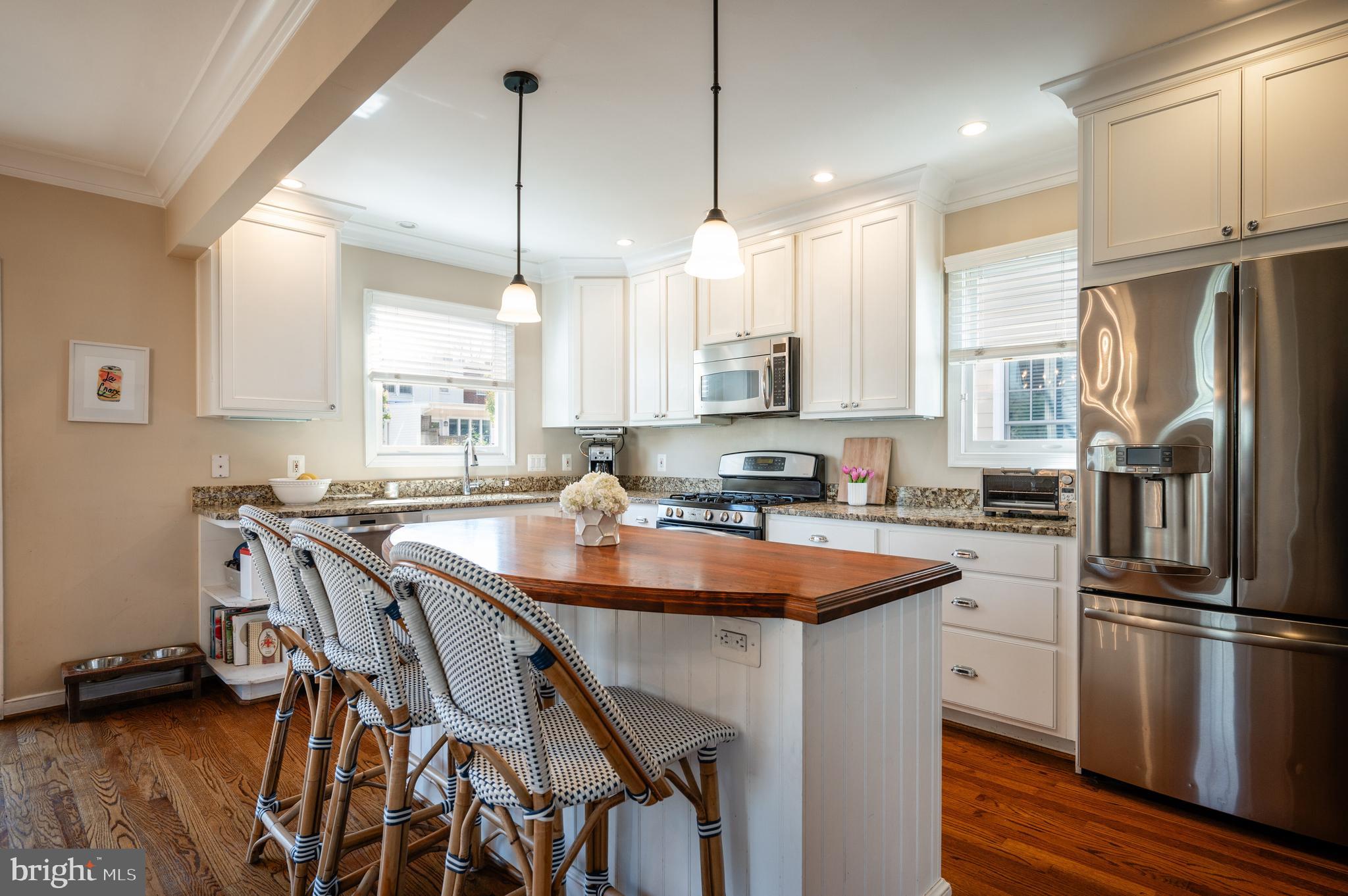 ROSEMONT PARK - Residential