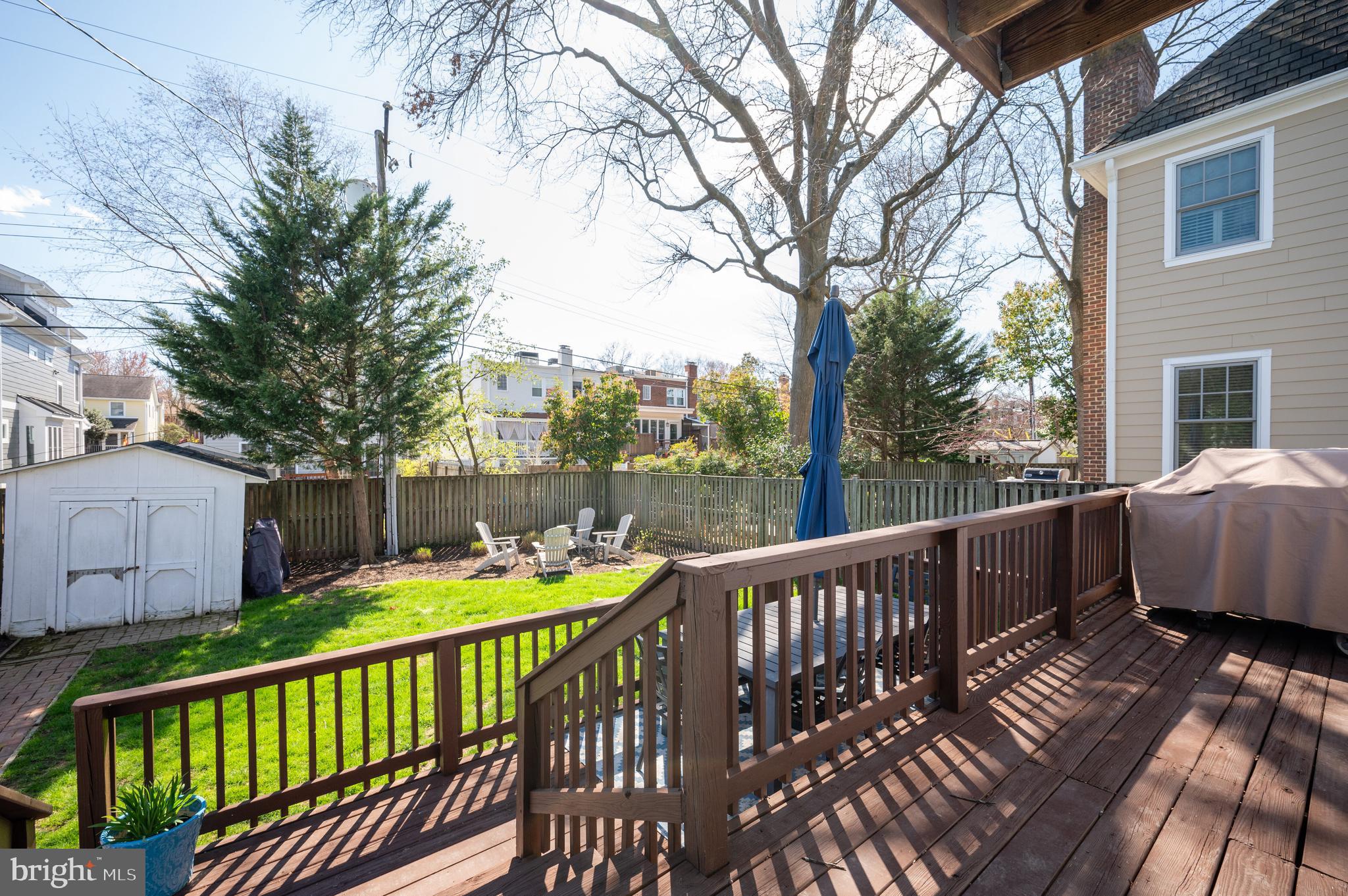 ROSEMONT PARK - Residential