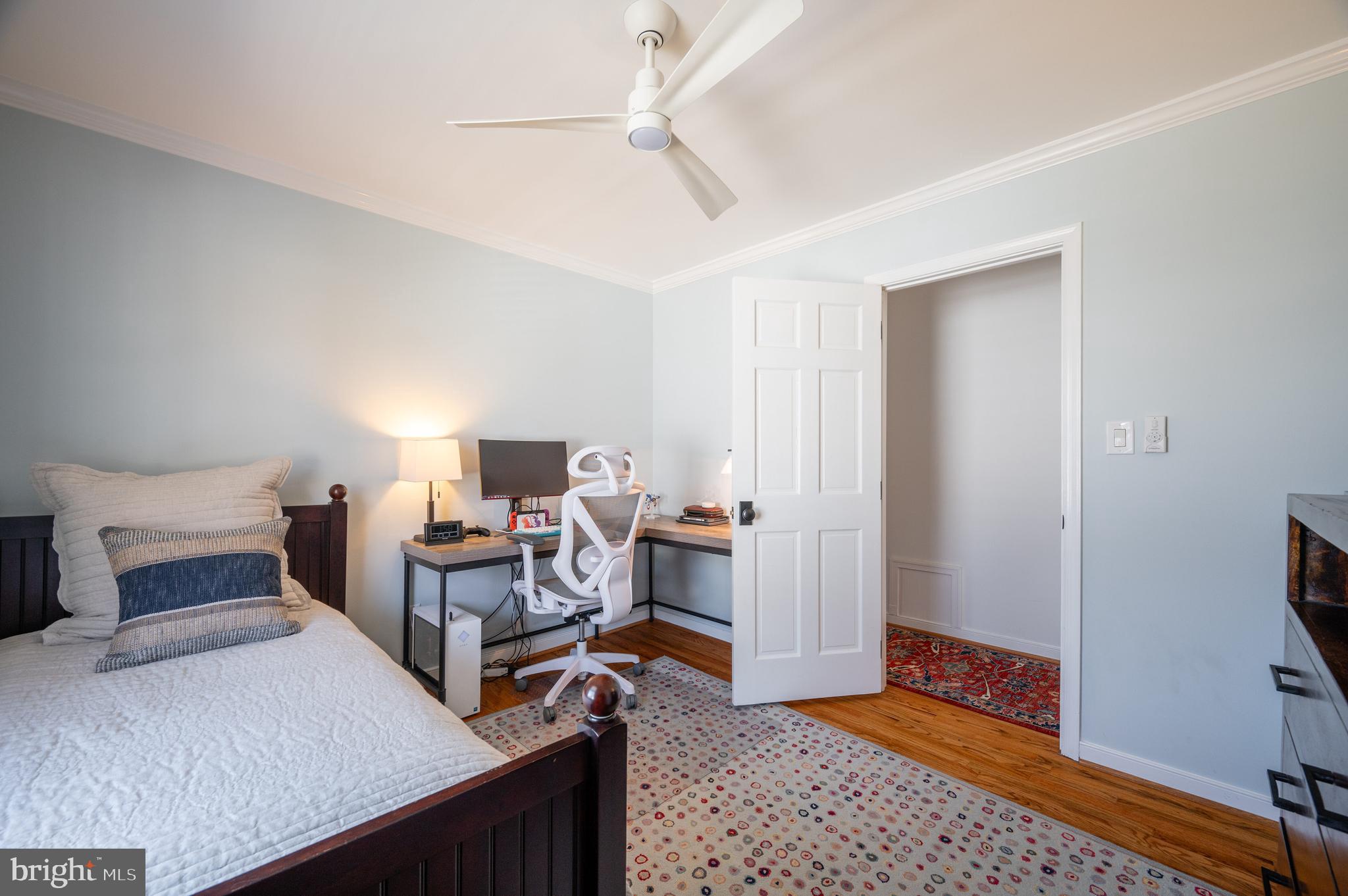 ROSEMONT PARK - Residential