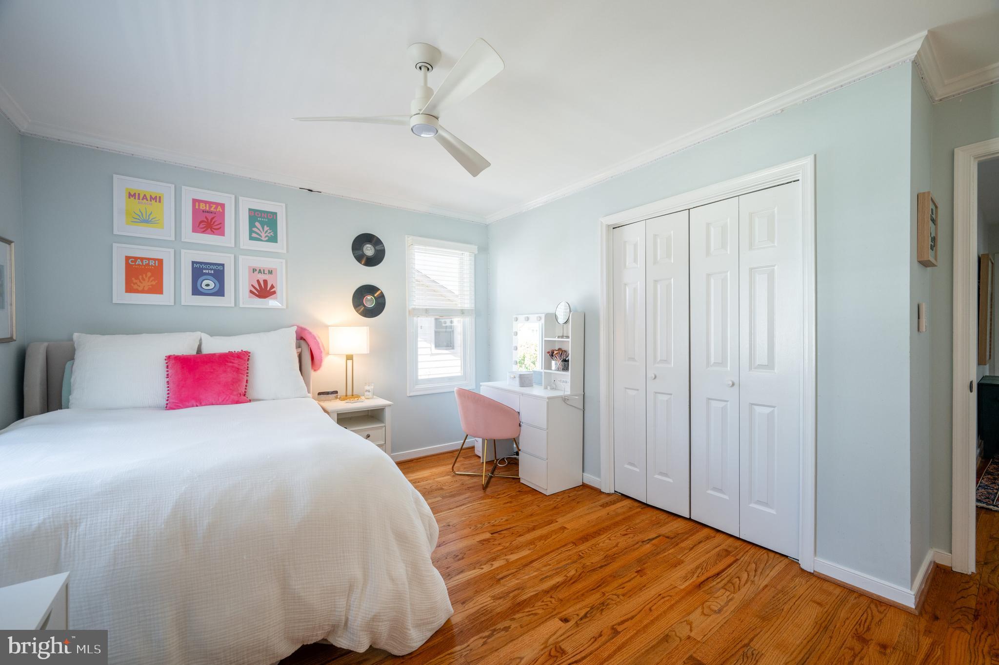 ROSEMONT PARK - Residential